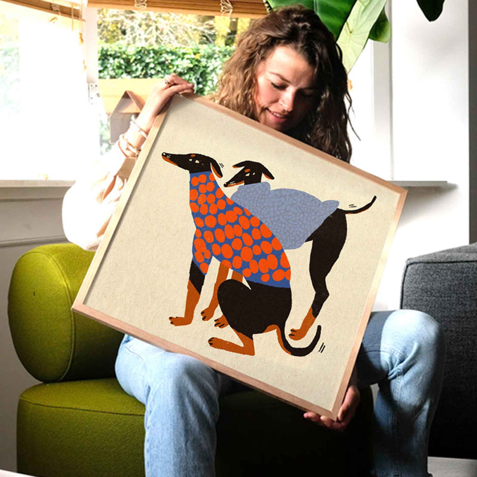 PSTR Studioは、美しく意味のあるアートをすべての人に届けたいという想いから誕生した、アート愛好家によるオンラインアートショップです。アート初心者からコレクターまで、誰もが心から惹かれる一枚に出会えるよう、遊び心と洗練されたデザインを融合させたアートプリントを厳選してご提供しています。新進気鋭の若手から実力派アーティストまで、個性豊かな作品を取り扱っています。当店のファインアートプリントは、色彩の美しさと細部の再現性に優れた高品質ジークレー印刷を採用。リビングや寝室、オフィスなど、さまざまな空間に上質な彩りを添えるインテリアアートとして最適です。作品を選び、飾るという行為を通じて、アートをより身近に感じ、日常に感性豊かな時間を取り入れるお手伝いをすることが私たちの目指す姿です。