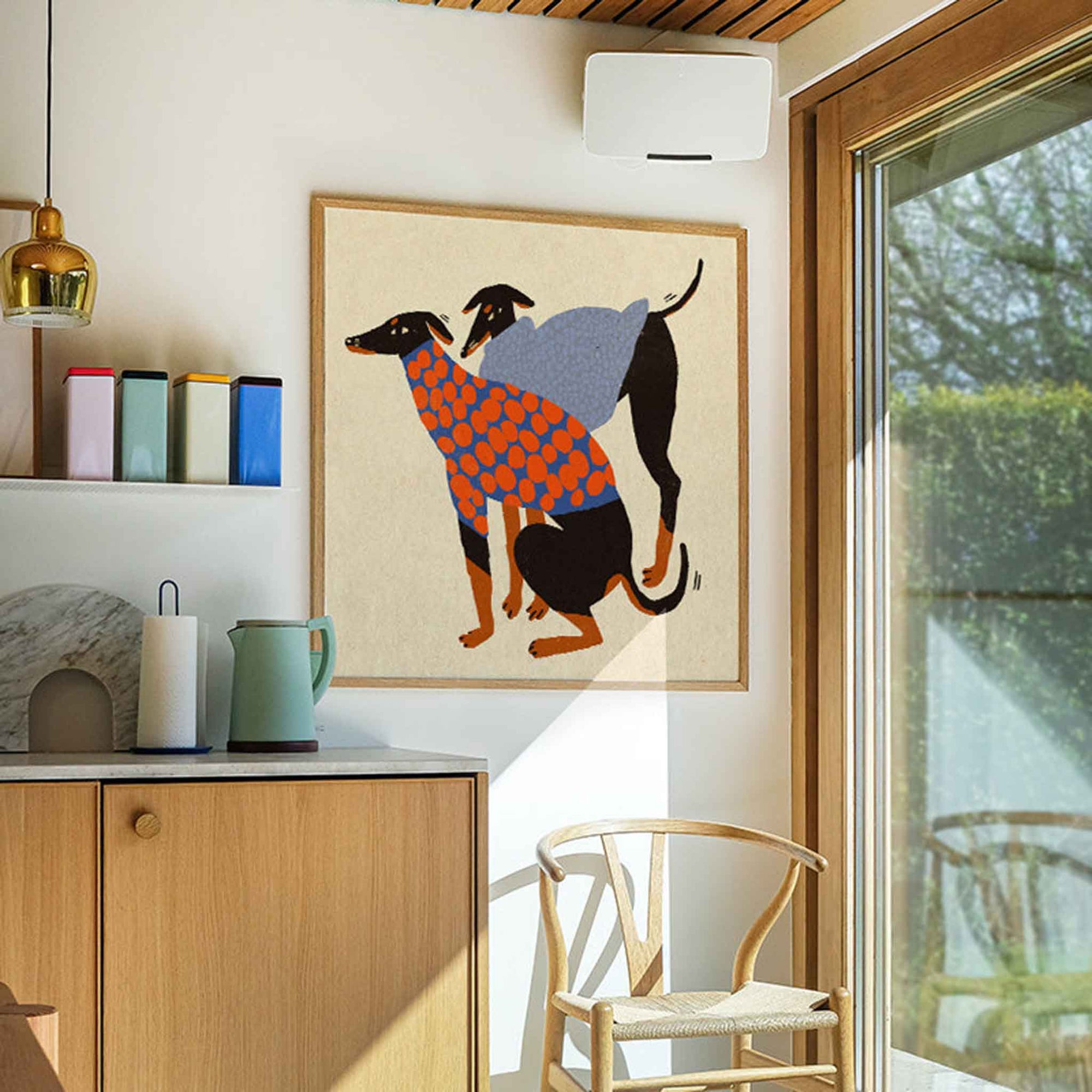 PSTR Studioは、美しく意味のあるアートをすべての人に届けたいという想いから誕生した、アート愛好家によるオンラインアートショップです。アート初心者からコレクターまで、誰もが心から惹かれる一枚に出会えるよう、遊び心と洗練されたデザインを融合させたアートプリントを厳選してご提供しています。新進気鋭の若手から実力派アーティストまで、個性豊かな作品を取り扱っています。当店のファインアートプリントは、色彩の美しさと細部の再現性に優れた高品質ジークレー印刷を採用。リビングや寝室、オフィスなど、さまざまな空間に上質な彩りを添えるインテリアアートとして最適です。作品を選び、飾るという行為を通じて、アートをより身近に感じ、日常に感性豊かな時間を取り入れるお手伝いをすることが私たちの目指す姿です。