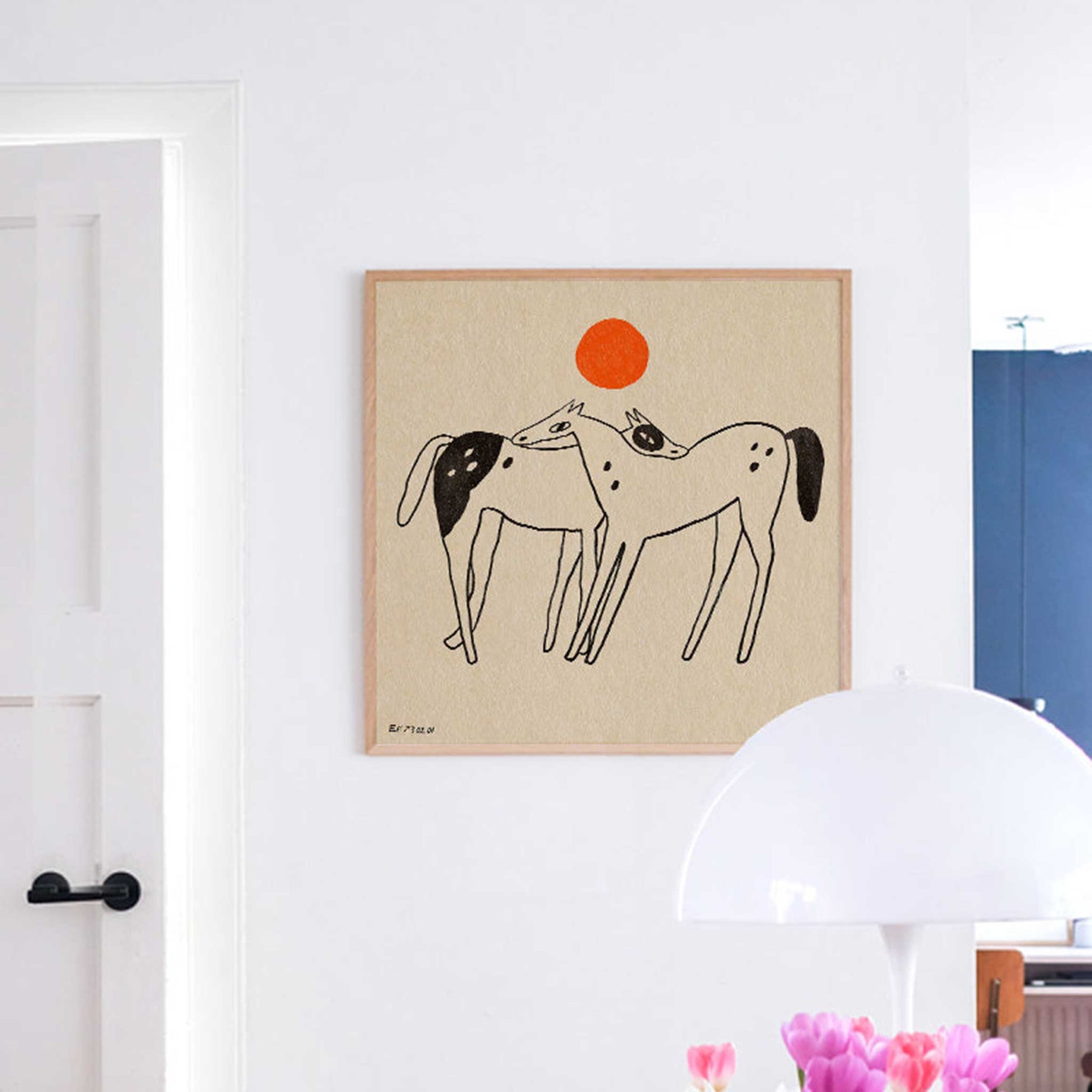 PSTR Studioは、美しく意味のあるアートをすべての人に届けたいという想いから誕生した、アート愛好家によるオンラインアートショップです。アート初心者からコレクターまで、誰もが心から惹かれる一枚に出会えるよう、遊び心と洗練されたデザインを融合させたアートプリントを厳選してご提供しています。新進気鋭の若手から実力派アーティストまで、個性豊かな作品を取り扱っています。当店のファインアートプリントは、色彩の美しさと細部の再現性に優れた高品質ジークレー印刷を採用。リビングや寝室、オフィスなど、さまざまな空間に上質な彩りを添えるインテリアアートとして最適です。作品を選び、飾るという行為を通じて、アートをより身近に感じ、日常に感性豊かな時間を取り入れるお手伝いをすることが私たちの目指す姿です。