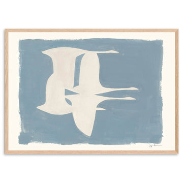 PSTR Studioは、美しく意味のあるアートをすべての人に届けたいという想いから誕生した、アート愛好家によるオンラインアートショップです。アート初心者からコレクターまで、誰もが心から惹かれる一枚に出会えるよう、遊び心と洗練されたデザインを融合させたアートプリントを厳選してご提供しています。新進気鋭の若手から実力派アーティストまで、個性豊かな作品を取り扱っています。当店のファインアートプリントは、色彩の美しさと細部の再現性に優れた高品質ジークレー印刷を採用。リビングや寝室、オフィスなど、さまざまな空間に上質な彩りを添えるインテリアアートとして最適です。作品を選び、飾るという行為を通じて、アートをより身近に感じ、日常に感性豊かな時間を取り入れるお手伝いをすることが私たちの目指す姿です。