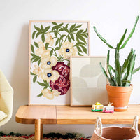 PSTR Studioは、美しく意味のあるアートをすべての人に届けたいという想いから誕生した、アート愛好家によるオンラインアートショップです。アート初心者からコレクターまで、誰もが心から惹かれる一枚に出会えるよう、遊び心と洗練されたデザインを融合させたアートプリントを厳選してご提供しています。新進気鋭の若手から実力派アーティストまで、個性豊かな作品を取り扱っています。当店のファインアートプリントは、色彩の美しさと細部の再現性に優れた高品質ジークレー印刷を採用。リビングや寝室、オフィスなど、さまざまな空間に上質な彩りを添えるインテリアアートとして最適です。作品を選び、飾るという行為を通じて、アートをより身近に感じ、日常に感性豊かな時間を取り入れるお手伝いをすることが私たちの目指す姿です。