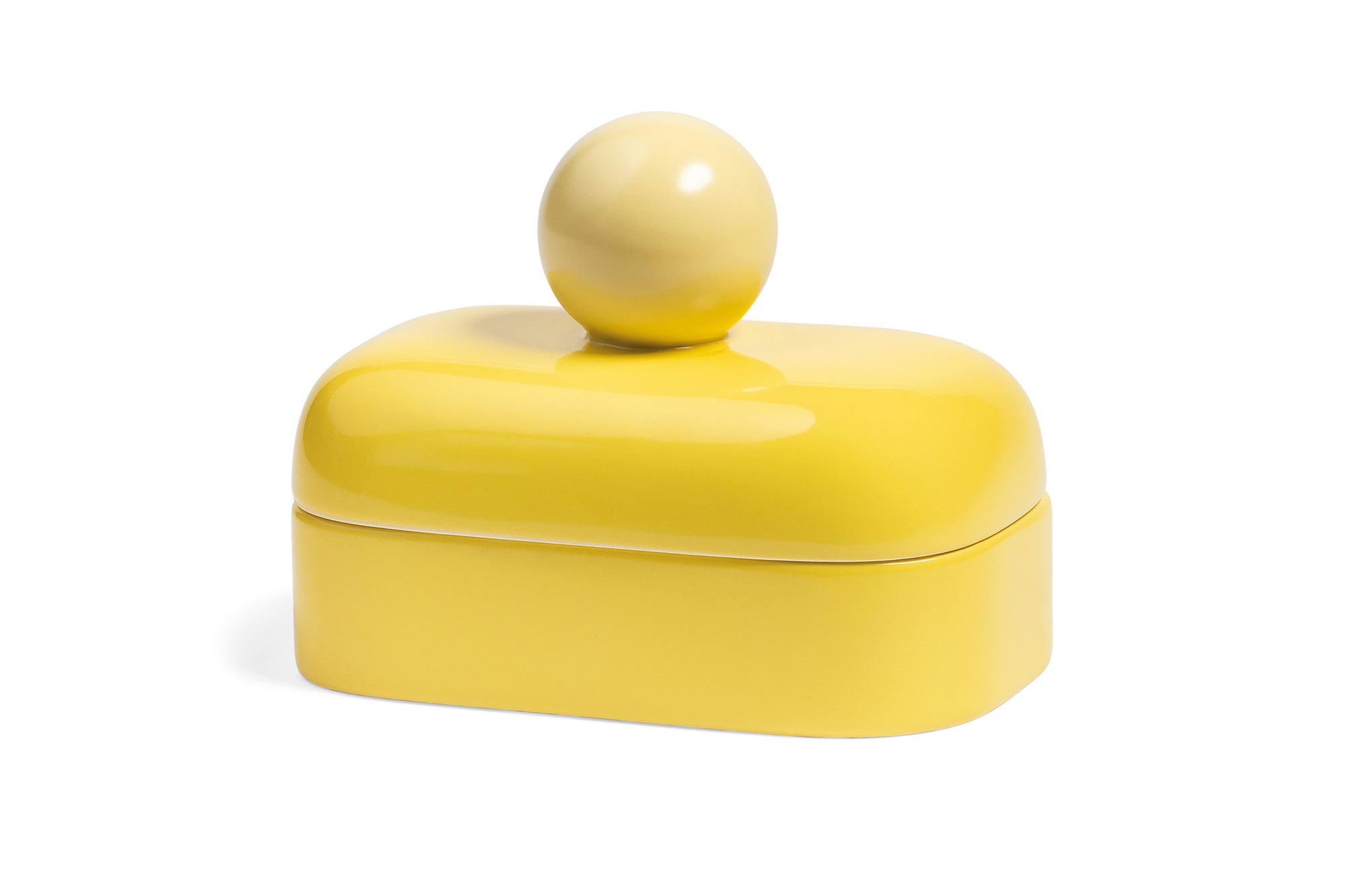 オランダ・アムステルダム発のインテリアブランド&Klevering（アンド・クレベリング）は、1992年の創業以来、「デザインを最優先に」という理念のもと、カラフルで個性的なホームアクセサリーを展開しています。アムステルダムらしいオリジナリティを大切にし、どんな空間にも調和しながらも印象的な存在感を放つデザインが魅力です。&Kleveringのアイテムは、自宅用としてはもちろん、贈り物にも最適です。コレクションはすべてチームで丁寧に作り上げられ、現代アートやヴィンテージスタイルからインスピレーションを受けたユニークでタイムレスなデザインを追求しています。また、「Buro Berger」というブランド名でも著名なアーティストとのコラボレーションを行い、革新性と伝統を両立しながら、常に新しい驚きを届けています。