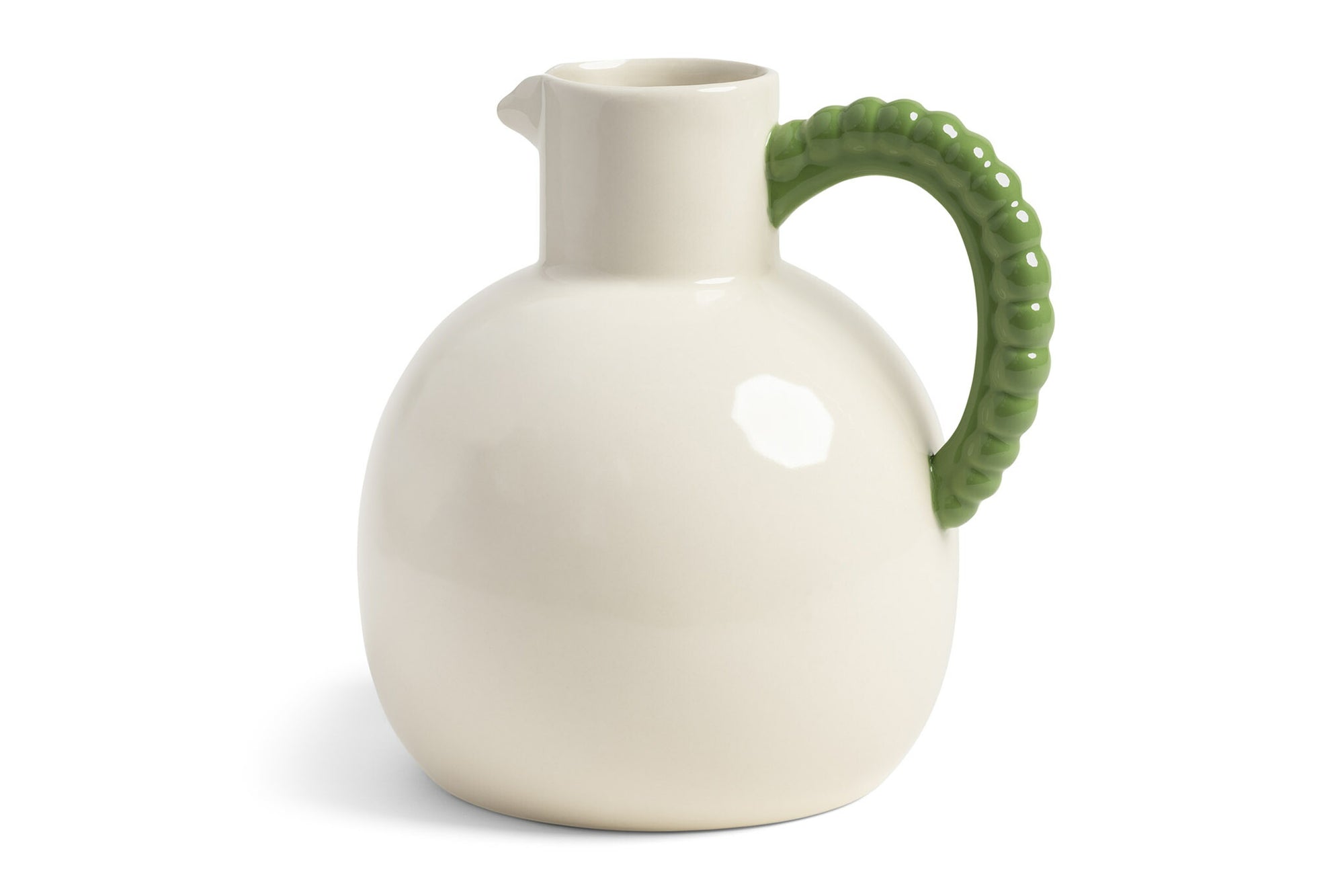 オランダ・アムステルダム発のインテリアブランド&Klevering（アンド・クレベリング）は、1992年の創業以来、「デザインを最優先に」という理念のもと、カラフルで個性的なホームアクセサリーを展開しています。アムステルダムらしいオリジナリティを大切にし、どんな空間にも調和しながらも印象的な存在感を放つデザインが魅力です。&Kleveringのアイテムは、自宅用としてはもちろん、贈り物にも最適です。コレクションはすべてチームで丁寧に作り上げられ、現代アートやヴィンテージスタイルからインスピレーションを受けたユニークでタイムレスなデザインを追求しています。また、「Buro Berger」というブランド名でも著名なアーティストとのコラボレーションを行い、革新性と伝統を両立しながら、常に新しい驚きを届けています。