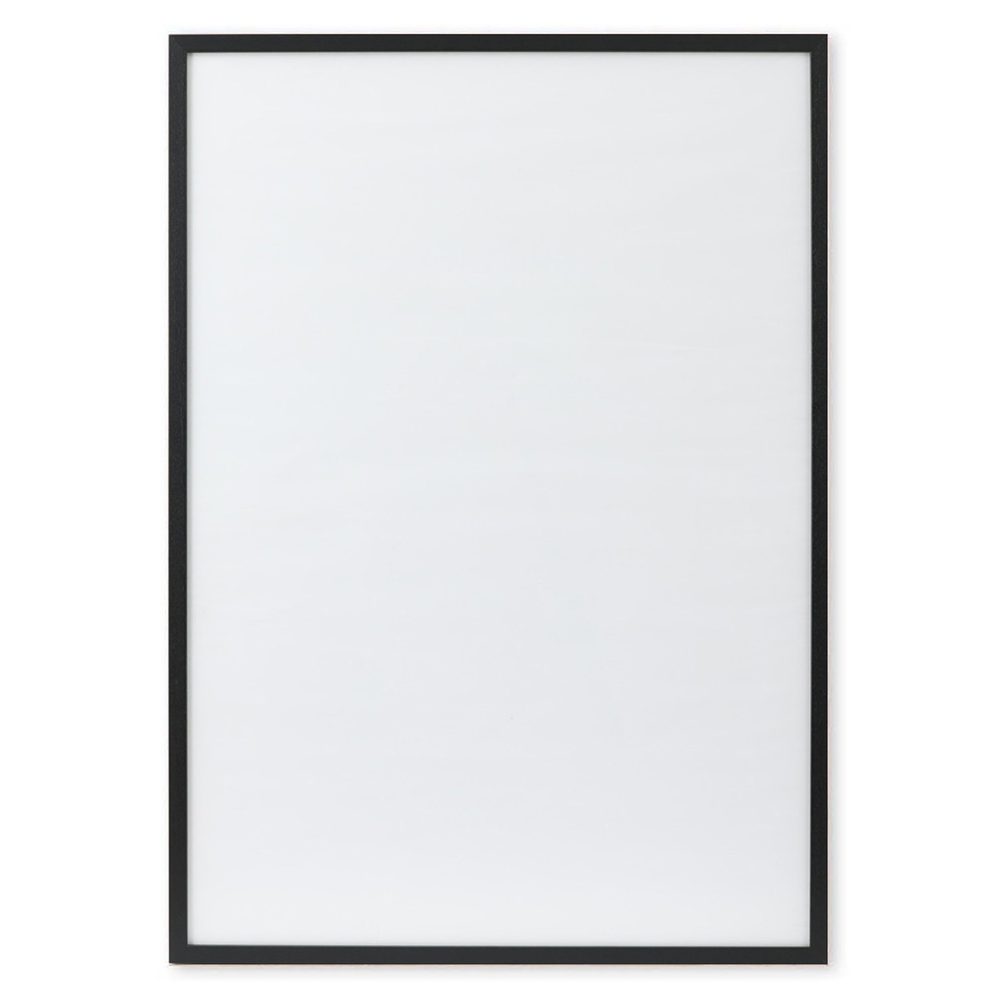 スカンジナビアのクラフトマンシップにインスパイアされた、北欧デザインの美学が息づく天然木製ポスターフレーム。スリムなフォルムがアートや写真をすっきりと引き立てつつ、空間に落ち着きと上質さを添えます。自然な表情が感じられるフレームは、ナチュラルでありながら現代的な雰囲気も演出。金属製ハンガー付きで縦横どちらでも壁掛け可能です。自然素材ならではの豊かな質感とやさしい風合いは、北欧諸国でも広く親しまれ、ミニマルやナチュラルテイストのインテリアに自然に調和します。本商品は低反射アクリル板を使用しており、片面は低反射加工、もう片面は通常アクリルです。お好みでどちらの面も使用可能ですが、通常面もやや暗く見える場合があります。ポスターの色味や鮮明さを重視される方は、低反射タイプでない製品をおすすめします。