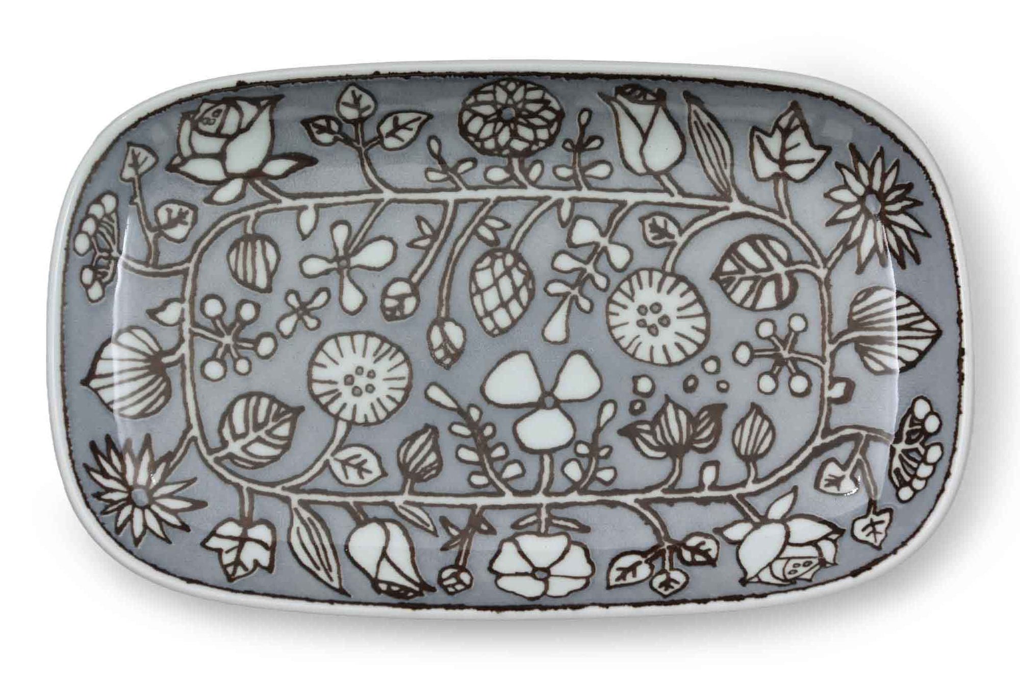 にぎやかなお花たちがとても楽しい、「フラワーパレード」。人気の波佐見焼のプレートの中でも大人気のアイテムです。まずは見ただけで楽しい柄。3色ご用意しておりますが、どれも華やかで躍動感にあふれています。