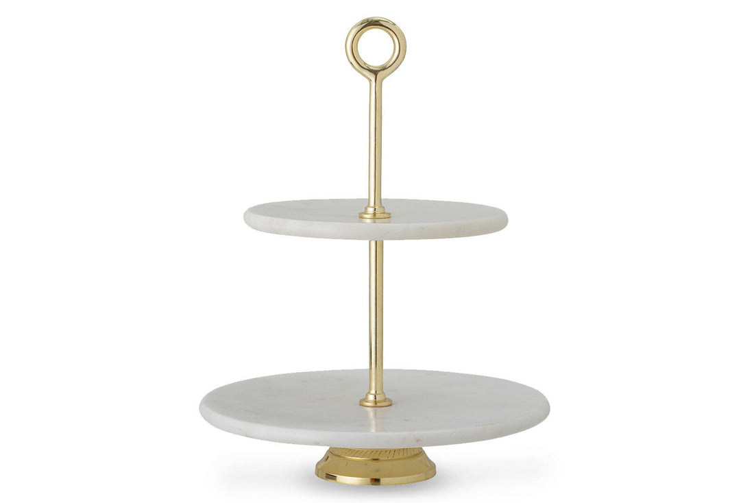 Bloomingvilleは、2000年にデンマークで設立されました。たった2名でスタートした会社は今ではヨーロッパ内40名を超える従業員と、40を超える代理店にまで成長しました。Bloomingvilleの空想的なデザインの製品は全て会社の専属デザイナーによって開発されています。フランスのブロカントに影響を受け、ノスタルジックなスカンジナビアデザインと最新のデザインを融合させたユニークなデザインに仕上がっています。