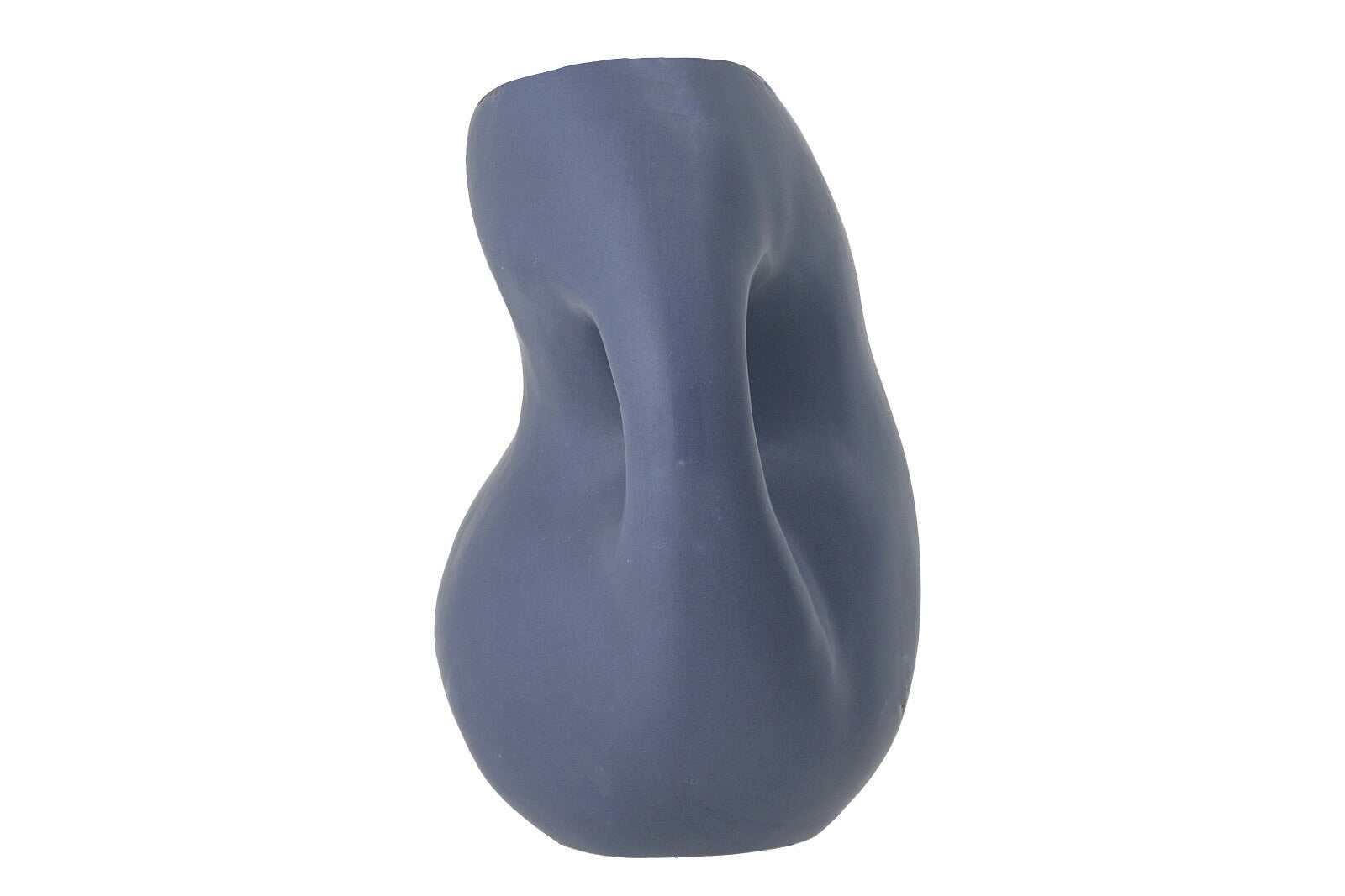 Bloomingvilleは、2000年にデンマークで設立されました。たった2名でスタートした会社は今ではヨーロッパ内40名を超える従業員と、40を超える代理店にまで成長しました。Bloomingvilleの空想的なデザインの製品は全て会社の専属デザイナーによって開発されています。フランスのブロカントに影響を受け、ノスタルジックなスカンジナビアデザインと最新のデザインを融合させたユニークなデザインに仕上がっています。