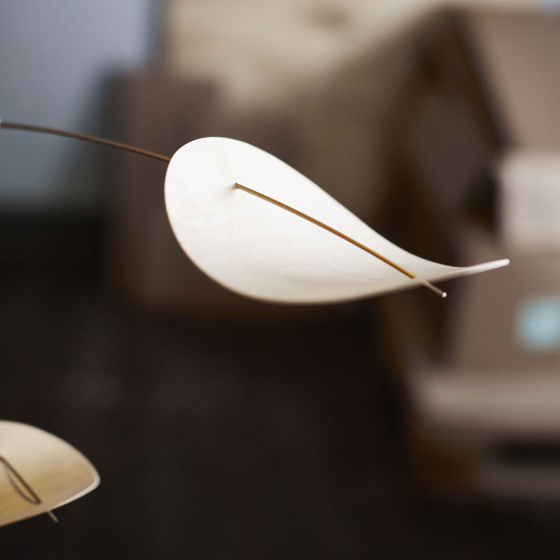 モビール 北欧 デンマーク製 Drifting Clouds 木製 ナチュラル – CHLOROS