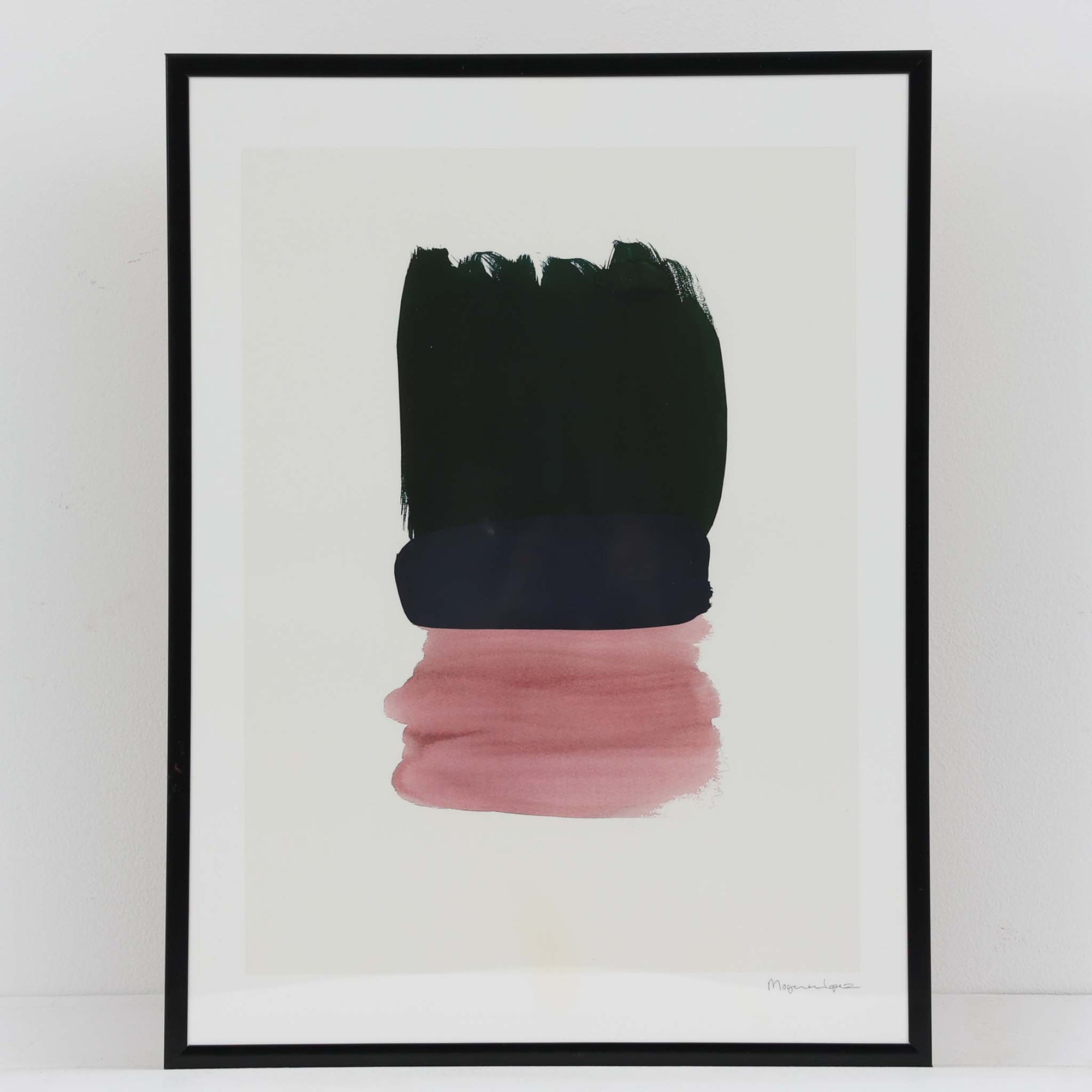 Poster&Frameは、2018年に設立されたスカンジナビアのデザインウェブショップです。新しい会社ですが過去6年間、デンマークのデザイン、広告、およびデザイン業界で懸命に取り組んできた経験豊富なチームメンバーで構成され、500人以上の国内および国際的なアーティストによるオリジナルアート作品を提供しています。