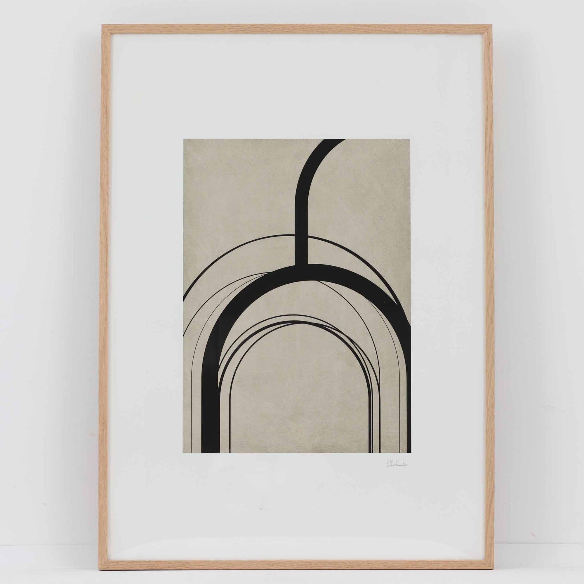 The Poster Club（ポスタークラブ）は、デンマーク・コペンハーゲンを拠点とするオンラインショップで、北欧デザインの高品質なポスターやアートプリントを専門に取り扱っています。新進気鋭の若手アーティストから世界的に活躍する作家まで、多彩なラインナップが魅力。北欧のライフスタイル、ファッション、インテリアデザインのトレンドを取り入れたミニマルで洗練された作品は、シンプルで上質な空間に自然と溶け込みます。ナチュラルインテリアや韓国風の部屋づくり、和モダンテイストにも調和し、アートを取り入れた暮らしを提案。世界中のインテリア雑誌やデザインメディアにも多数掲載されており、感度の高いユーザーからも厚い信頼を集めています。The Poster Clubは、アートプリントを通して日常に美とインスピレーションを届ける、北欧インテリア好きにおすすめのブランドです。