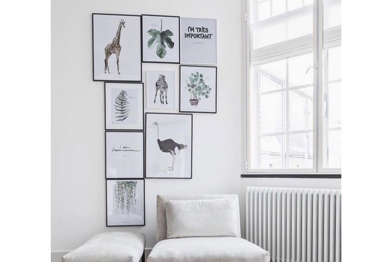 My Deer Art Shopは、「日常に、ほんの少しの物語を。」をコンセプトに、アートの持つ癒しと温もりを暮らしに届けるブランドです。愛らしい動物たちや幻想的な風景、心に残る言葉をモチーフに、イラストレーションやアートポスター、雑貨を展開。特に“鹿（Deer）”をブランドの象徴とし、静かで優しい世界観を大切にしています。ブランドの始まりは、自然と動物、そして小さな物語を描き続けてきたひとりのイラストレーターのアトリエでした。自身の描く作品が、見る人の心をそっと癒し、時には励ましになることを知り、2020年にMy Deer Art Shopとしてオンラインショップを立ち上げました。手に取った人が、作品に込められた物語やぬくもりを感じられるよう、一点一点に心を込めて制作しています。