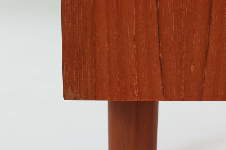 【訳ありアウトレット品】Leaf-handle ミディアムチェスト☆北欧インテリア CHLOROS