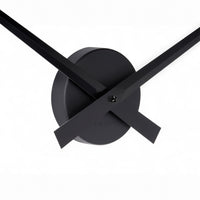 Karlsson（カールソン）は、オランダ発のデザインクロックブランドです。世界中のインテリアファンに愛されるその魅力は、洗練されたミニマルデザインとユニークな個性の融合にあります。シンプルでありながら存在感のあるデザインは、モダンな空間にも北欧風のインテリアにも自然に調和し、リビング、オフィス、カフェなど多様なシーンで活躍します。「時間を美しく飾る」をコンセプトに、Karlssonは毎年新たなデザイナーとのコラボレーションを通じて革新的なコレクションを展開。インテリア時計のトレンドをリードし続けています。高品質な素材と正確なクオーツムーブメントを採用し、見た目だけでなく実用性も兼ね備えたKarlssonの壁掛け時計・置き時計は、贈り物にも最適です。北欧インテリア、デザイン時計、おしゃれな壁掛け時計をお探しの方におすすめのブランドです。