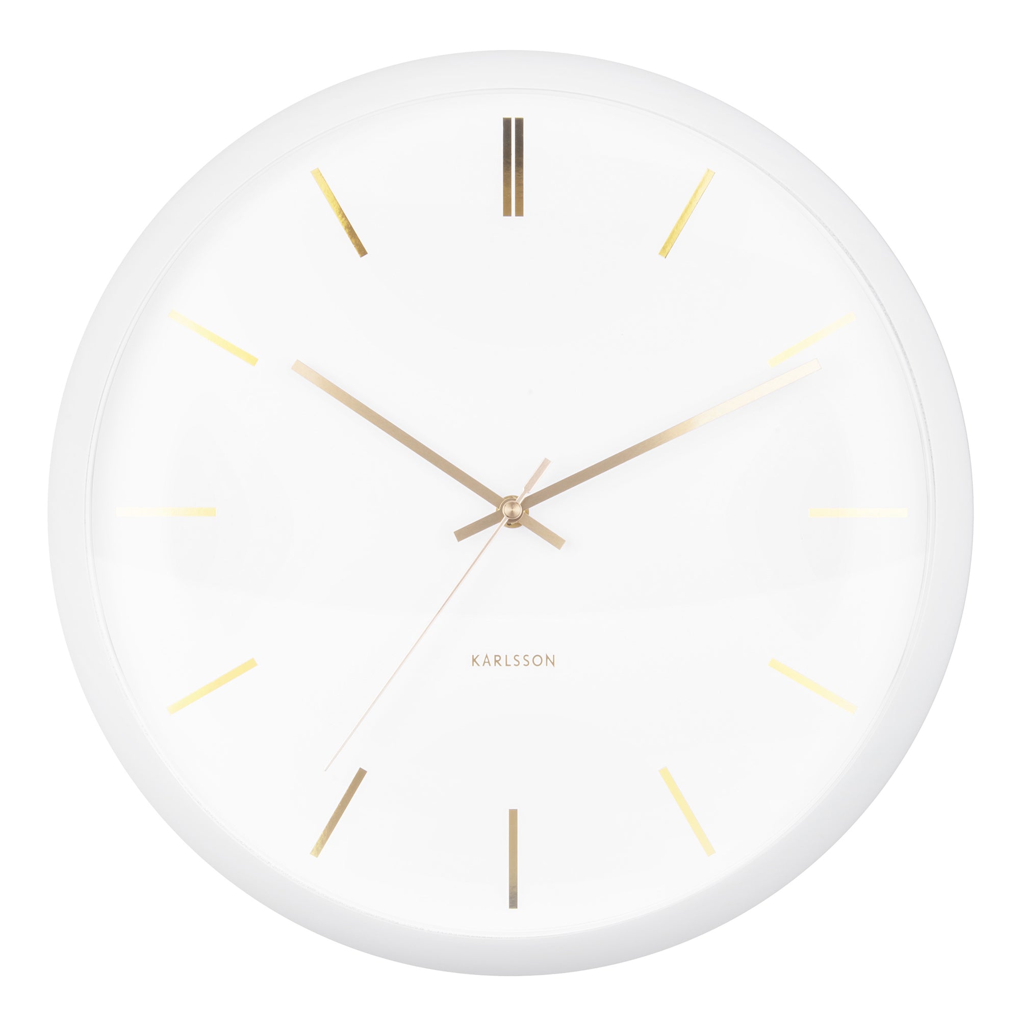 Karlsson（カールソン）は、オランダ発のデザインクロックブランドです。世界中のインテリアファンに愛されるその魅力は、洗練されたミニマルデザインとユニークな個性の融合にあります。シンプルでありながら存在感のあるデザインは、モダンな空間にも北欧風のインテリアにも自然に調和し、リビング、オフィス、カフェなど多様なシーンで活躍します。「時間を美しく飾る」をコンセプトに、Karlssonは毎年新たなデザイナーとのコラボレーションを通じて革新的なコレクションを展開。インテリア時計のトレンドをリードし続けています。高品質な素材と正確なクオーツムーブメントを採用し、見た目だけでなく実用性も兼ね備えたKarlssonの壁掛け時計・置き時計は、贈り物にも最適です。北欧インテリア、デザイン時計、おしゃれな壁掛け時計をお探しの方におすすめのブランドです。