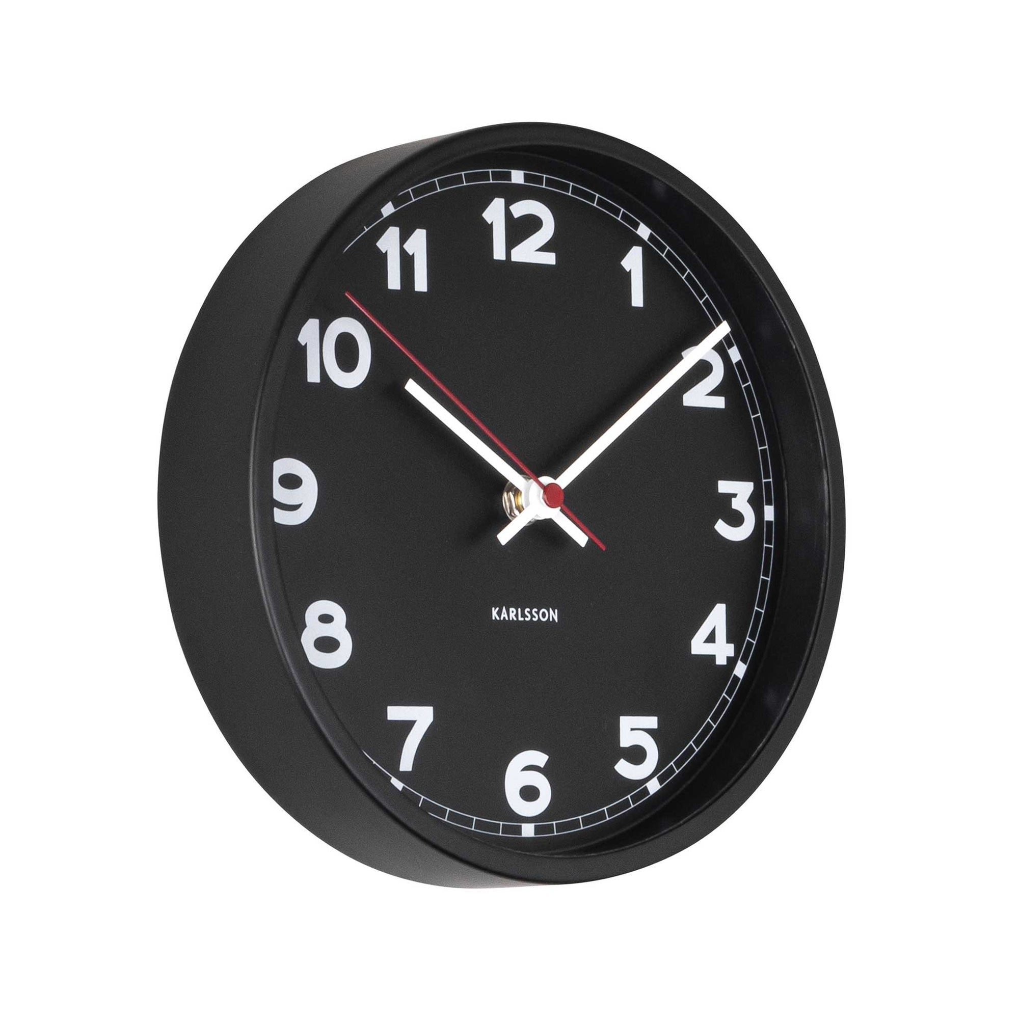Karlsson（カールソン）は、オランダ発のデザインクロックブランドです。世界中のインテリアファンに愛されるその魅力は、洗練されたミニマルデザインとユニークな個性の融合にあります。シンプルでありながら存在感のあるデザインは、モダンな空間にも北欧風のインテリアにも自然に調和し、リビング、オフィス、カフェなど多様なシーンで活躍します。「時間を美しく飾る」をコンセプトに、Karlssonは毎年新たなデザイナーとのコラボレーションを通じて革新的なコレクションを展開。インテリア時計のトレンドをリードし続けています。高品質な素材と正確なクオーツムーブメントを採用し、見た目だけでなく実用性も兼ね備えたKarlssonの壁掛け時計・置き時計は、贈り物にも最適です。北欧インテリア、デザイン時計、おしゃれな壁掛け時計をお探しの方におすすめのブランドです。