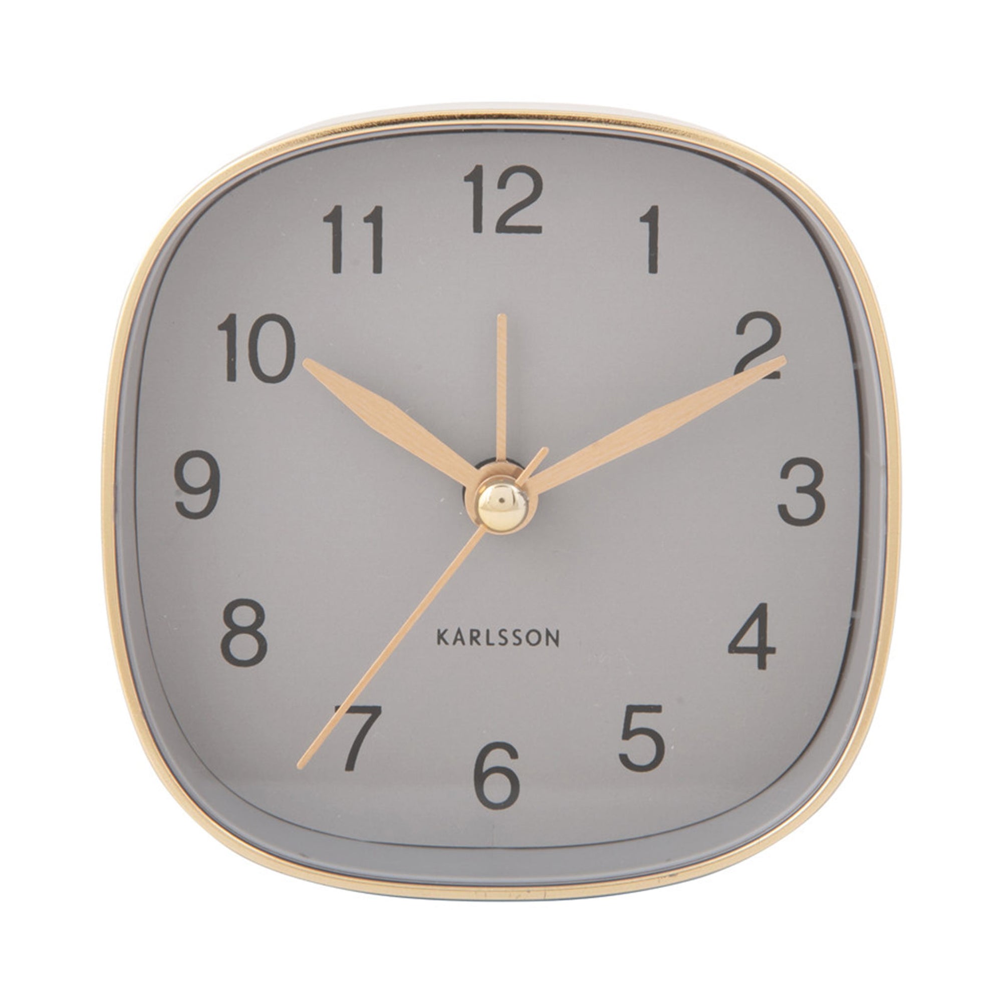 Karlsson（カールソン）は、オランダ発のデザインクロックブランドです。世界中のインテリアファンに愛されるその魅力は、洗練されたミニマルデザインとユニークな個性の融合にあります。シンプルでありながら存在感のあるデザインは、モダンな空間にも北欧風のインテリアにも自然に調和し、リビング、オフィス、カフェなど多様なシーンで活躍します。「時間を美しく飾る」をコンセプトに、Karlssonは毎年新たなデザイナーとのコラボレーションを通じて革新的なコレクションを展開。インテリア時計のトレンドをリードし続けています。高品質な素材と正確なクオーツムーブメントを採用し、見た目だけでなく実用性も兼ね備えたKarlssonの壁掛け時計・置き時計は、贈り物にも最適です。北欧インテリア、デザイン時計、おしゃれな壁掛け時計をお探しの方におすすめのブランドです。