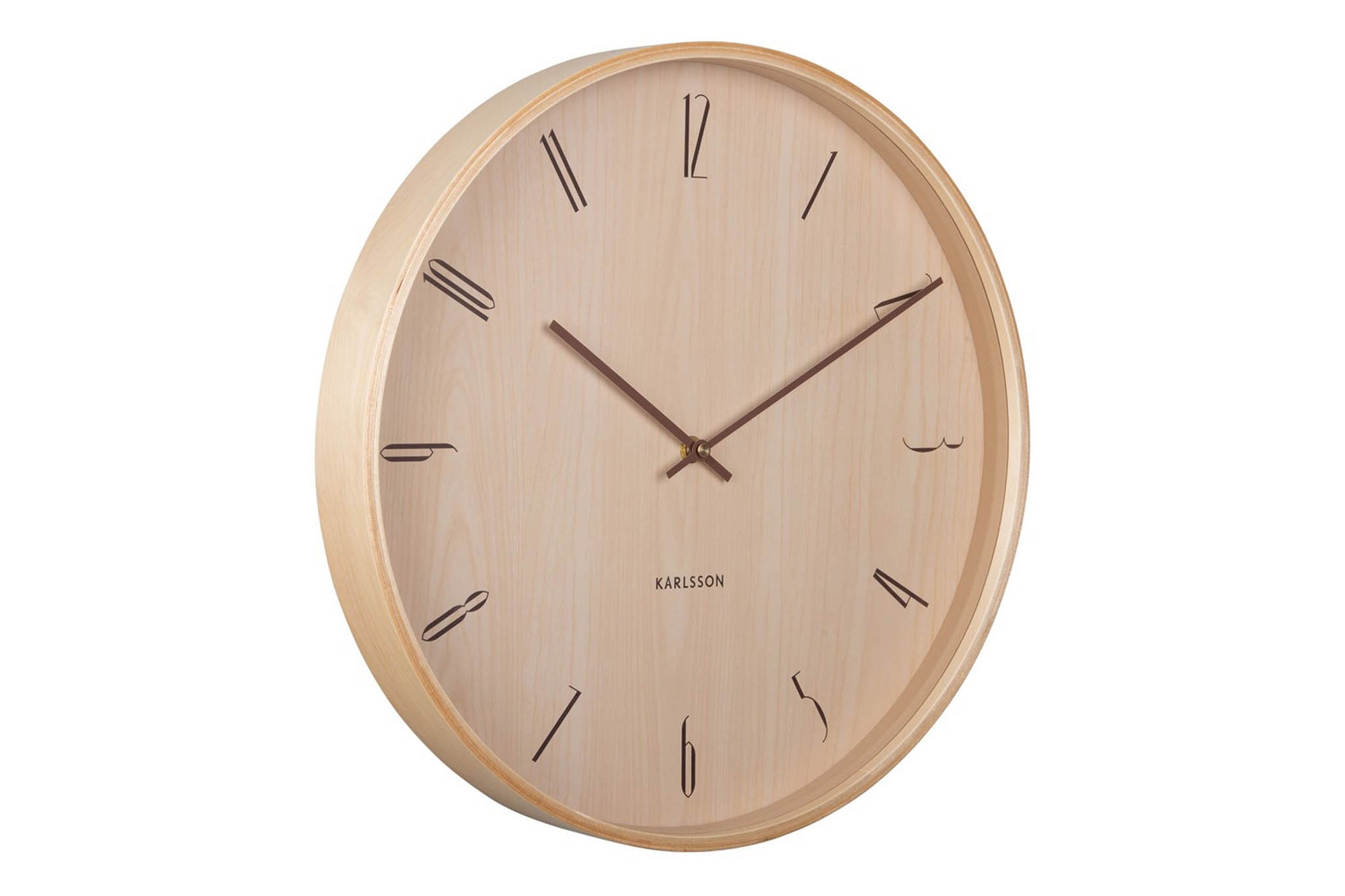 Karlsson（カールソン）は、オランダ発のデザインクロックブランドです。世界中のインテリアファンに愛されるその魅力は、洗練されたミニマルデザインとユニークな個性の融合にあります。シンプルでありながら存在感のあるデザインは、モダンな空間にも北欧風のインテリアにも自然に調和し、リビング、オフィス、カフェなど多様なシーンで活躍します。「時間を美しく飾る」をコンセプトに、Karlssonは毎年新たなデザイナーとのコラボレーションを通じて革新的なコレクションを展開。インテリア時計のトレンドをリードし続けています。高品質な素材と正確なクオーツムーブメントを採用し、見た目だけでなく実用性も兼ね備えたKarlssonの壁掛け時計・置き時計は、贈り物にも最適です。北欧インテリア、デザイン時計、おしゃれな壁掛け時計をお探しの方におすすめのブランドです。