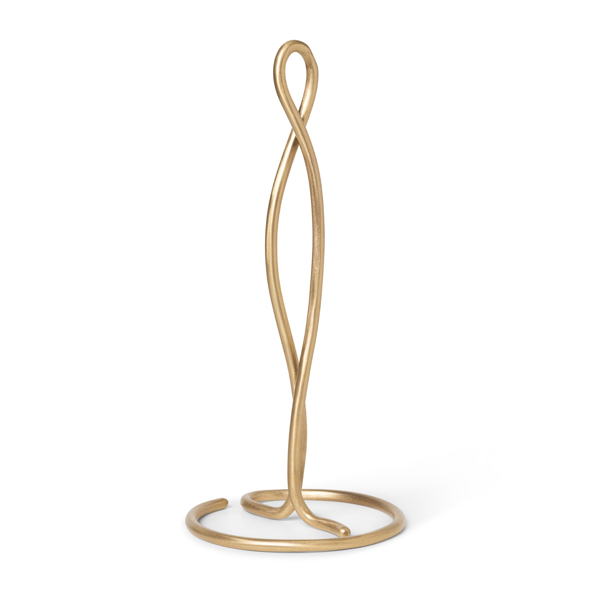 Ferm Living（ファームリビング）は、人生の対比を意識しながら、期待や夢の中で快適さと意味を追い求め、真の価値を感じられる空間を提供することを目指しています。デザインへの情熱と、環境や社会に配慮した責任ある選択を大切にし、誠実で心地よい製品や環境づくりに取り組んでいます。デンマーク・コペンハーゲンを拠点に、世界中の職人と協働し、スカンジナビアの思想と世界の技術・伝統を融合。柔らかなフォルムや豊かなテクスチャー、意外性のあるディテールを特徴とするコレクションは、洗練された美しさの中にも驚きと温かみをもたらします。素材選びから製造、配送まで持続可能性を意識し、より良い未来へ向けた選択を後押しします。家具、アクセサリー、照明を通じて、あなたらしく心地よい空間づくりをサポートします。