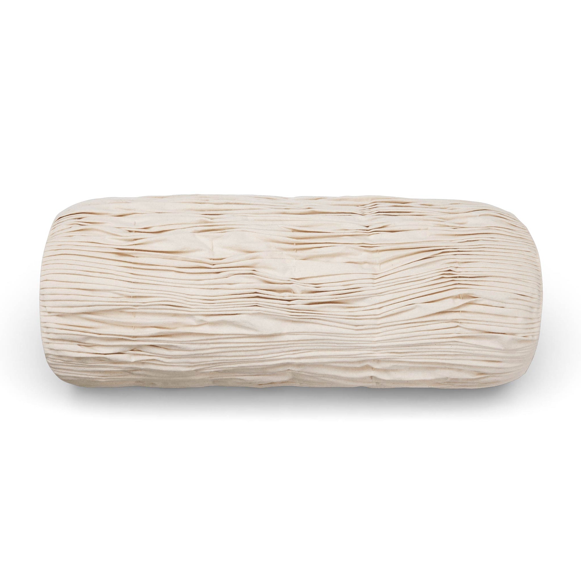 Ferm Living（ファームリビング）は、人生の対比を意識しながら、期待や夢の中で快適さと意味を追い求め、真の価値を感じられる空間を提供することを目指しています。デザインへの情熱と、環境や社会に配慮した責任ある選択を大切にし、誠実で心地よい製品や環境づくりに取り組んでいます。デンマーク・コペンハーゲンを拠点に、世界中の職人と協働し、スカンジナビアの思想と世界の技術・伝統を融合。柔らかなフォルムや豊かなテクスチャー、意外性のあるディテールを特徴とするコレクションは、洗練された美しさの中にも驚きと温かみをもたらします。素材選びから製造、配送まで持続可能性を意識し、より良い未来へ向けた選択を後押しします。家具、アクセサリー、照明を通じて、あなたらしく心地よい空間づくりをサポートします。