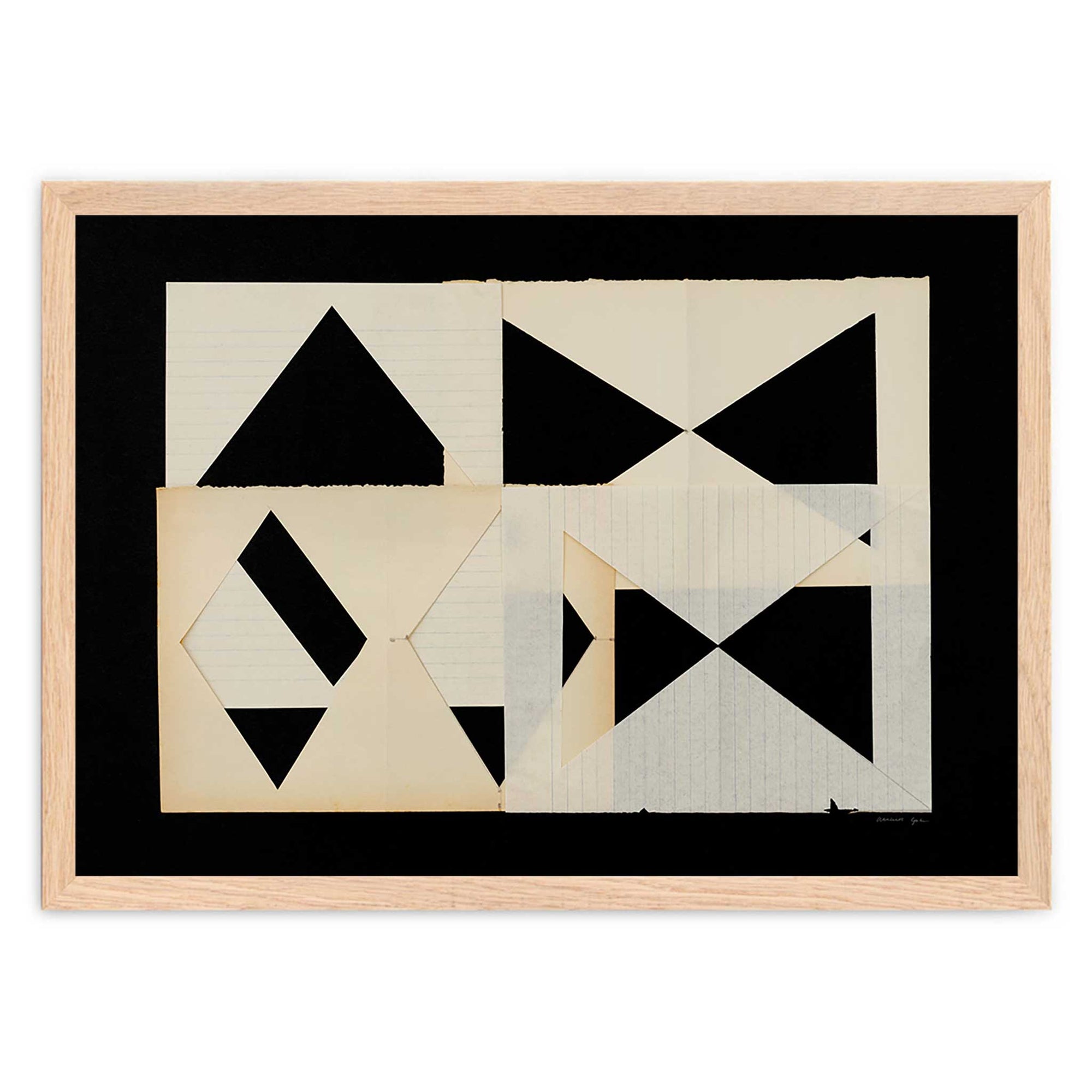 Atelier Cph（アトリエ・シーピーエイチ）は、デンマーク・コペンハーゲンを拠点とするデザインスタジオ兼アートブランドです。ミニマルで構築的なビジュアルを特徴とし、抽象アートやコラージュを中心としたアートポスターを多数手がけています。北欧デザインらしい洗練された感性とバランスの取れた構成美が魅力で、リビング、寝室、書斎、オフィスなど、あらゆる空間に調和と静けさをもたらします。幾何学的なモチーフを用いたアートは、ギャラリーウォールやモダンインテリアのアクセントにも最適。高品質な紙と印刷による仕上がりで、インテリアとしての完成度も高く評価されています。北欧アートポスター、現代アート、ミニマルデザイン、韓国インテリアなど、幅広いスタイルにマッチするスタイリッシュなアートを探している方におすすめです。