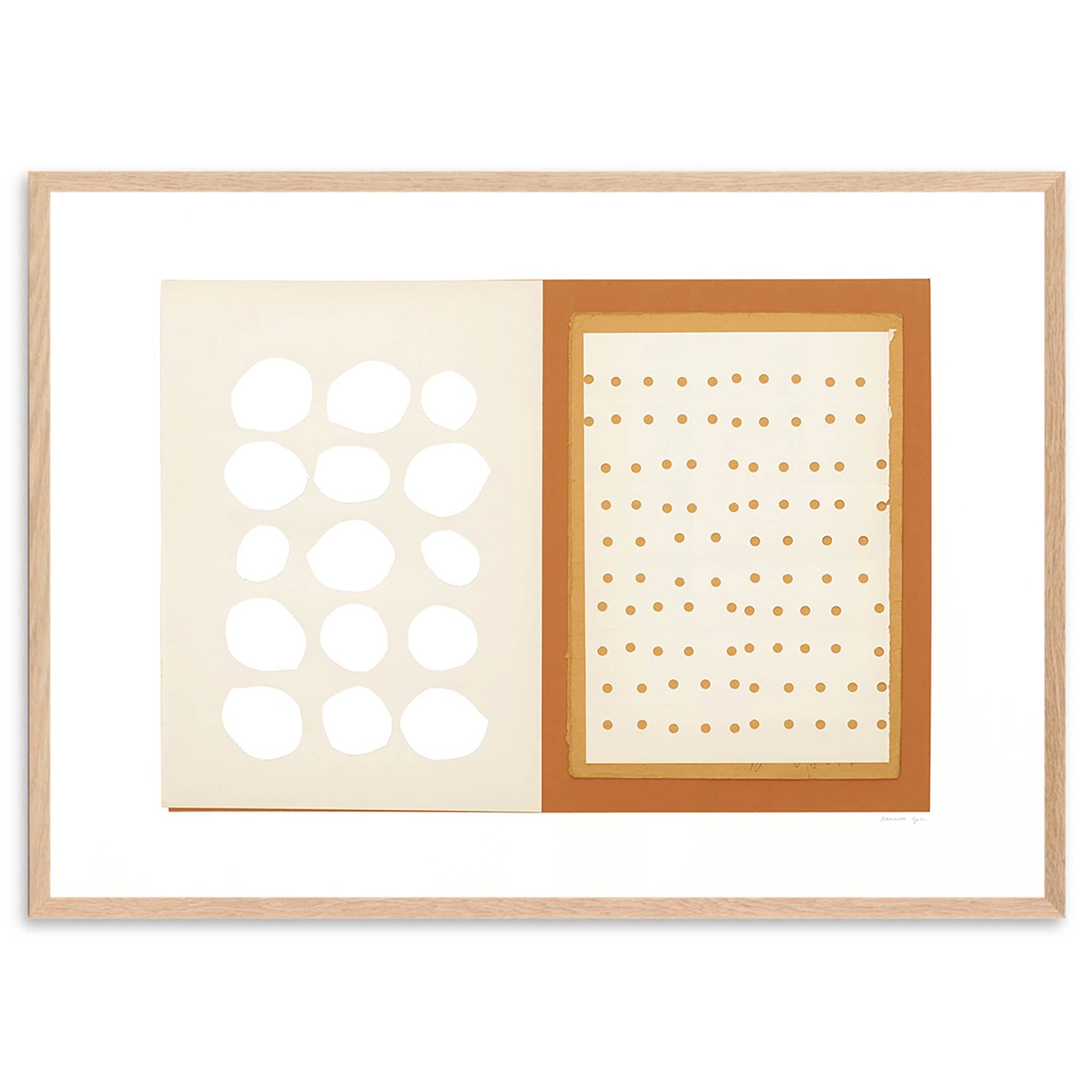 Atelier Cph（アトリエ・シーピーエイチ）は、デンマーク・コペンハーゲンを拠点とするデザインスタジオ兼アートブランドです。ミニマルで構築的なビジュアルを特徴とし、抽象アートやコラージュを中心としたアートポスターを多数手がけています。北欧デザインらしい洗練された感性とバランスの取れた構成美が魅力で、リビング、寝室、書斎、オフィスなど、あらゆる空間に調和と静けさをもたらします。幾何学的なモチーフを用いたアートは、ギャラリーウォールやモダンインテリアのアクセントにも最適。高品質な紙と印刷による仕上がりで、インテリアとしての完成度も高く評価されています。北欧アートポスター、現代アート、ミニマルデザイン、韓国インテリアなど、幅広いスタイルにマッチするスタイリッシュなアートを探している方におすすめです。