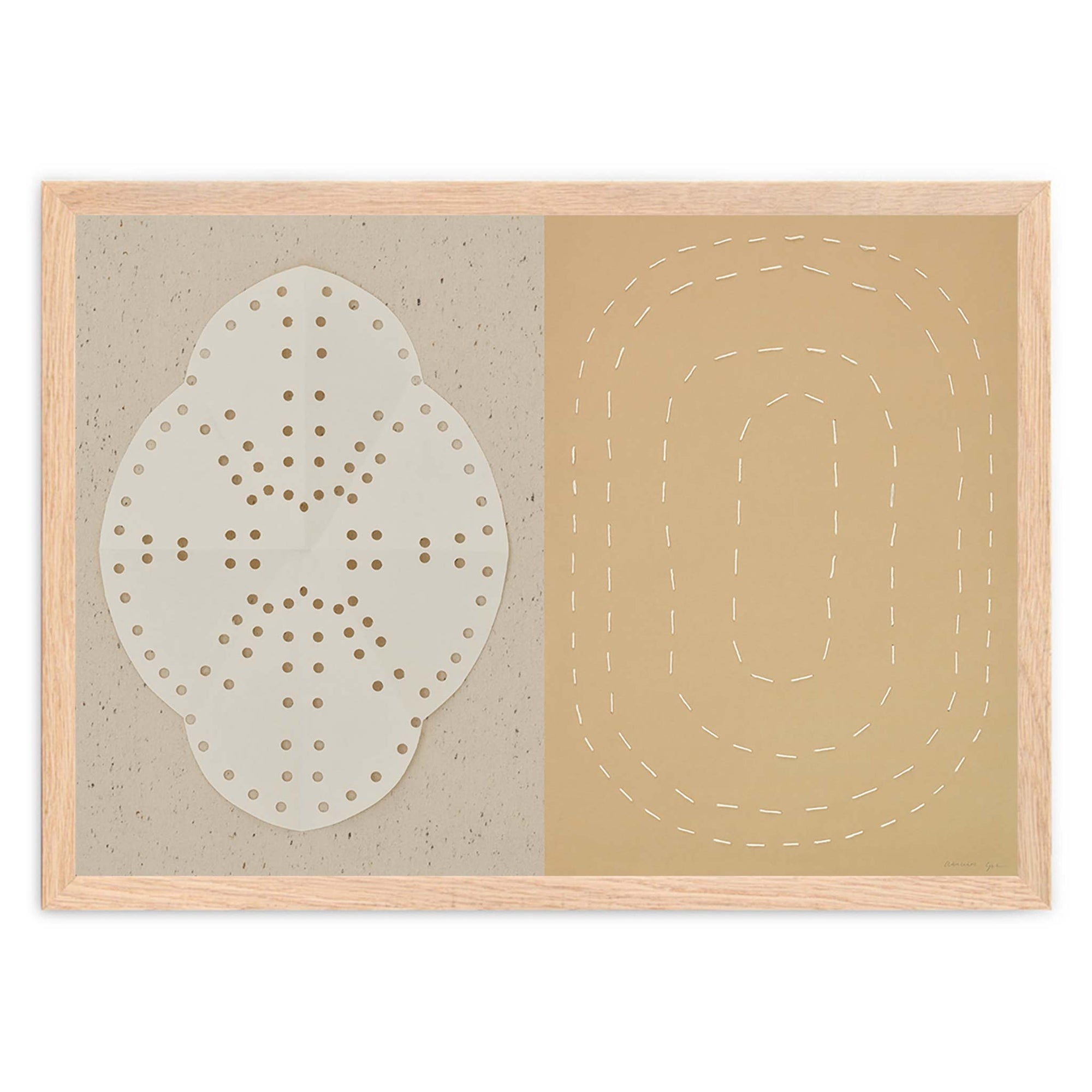 Atelier Cph（アトリエ・シーピーエイチ）は、デンマーク・コペンハーゲンを拠点とするデザインスタジオ兼アートブランドです。ミニマルで構築的なビジュアルを特徴とし、抽象アートやコラージュを中心としたアートポスターを多数手がけています。北欧デザインらしい洗練された感性とバランスの取れた構成美が魅力で、リビング、寝室、書斎、オフィスなど、あらゆる空間に調和と静けさをもたらします。幾何学的なモチーフを用いたアートは、ギャラリーウォールやモダンインテリアのアクセントにも最適。高品質な紙と印刷による仕上がりで、インテリアとしての完成度も高く評価されています。北欧アートポスター、現代アート、ミニマルデザイン、韓国インテリアなど、幅広いスタイルにマッチするスタイリッシュなアートを探している方におすすめです。