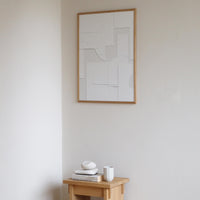 Atelier Cph（アトリエ・シーピーエイチ）は、デンマーク・コペンハーゲンを拠点とするデザインスタジオ兼アートブランドです。ミニマルで構築的なビジュアルを特徴とし、抽象アートやコラージュを中心としたアートポスターを多数手がけています。北欧デザインらしい洗練された感性とバランスの取れた構成美が魅力で、リビング、寝室、書斎、オフィスなど、あらゆる空間に調和と静けさをもたらします。幾何学的なモチーフを用いたアートは、ギャラリーウォールやモダンインテリアのアクセントにも最適。高品質な紙と印刷による仕上がりで、インテリアとしての完成度も高く評価されています。北欧アートポスター、現代アート、ミニマルデザイン、韓国インテリアなど、幅広いスタイルにマッチするスタイリッシュなアートを探している方におすすめです。
