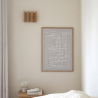 Atelier Cph（アトリエ・シーピーエイチ）は、デンマーク・コペンハーゲンを拠点とするデザインスタジオ兼アートブランドです。ミニマルで構築的なビジュアルを特徴とし、抽象アートやコラージュを中心としたアートポスターを多数手がけています。北欧デザインらしい洗練された感性とバランスの取れた構成美が魅力で、リビング、寝室、書斎、オフィスなど、あらゆる空間に調和と静けさをもたらします。幾何学的なモチーフを用いたアートは、ギャラリーウォールやモダンインテリアのアクセントにも最適。高品質な紙と印刷による仕上がりで、インテリアとしての完成度も高く評価されています。北欧アートポスター、現代アート、ミニマルデザイン、韓国インテリアなど、幅広いスタイルにマッチするスタイリッシュなアートを探している方におすすめです。