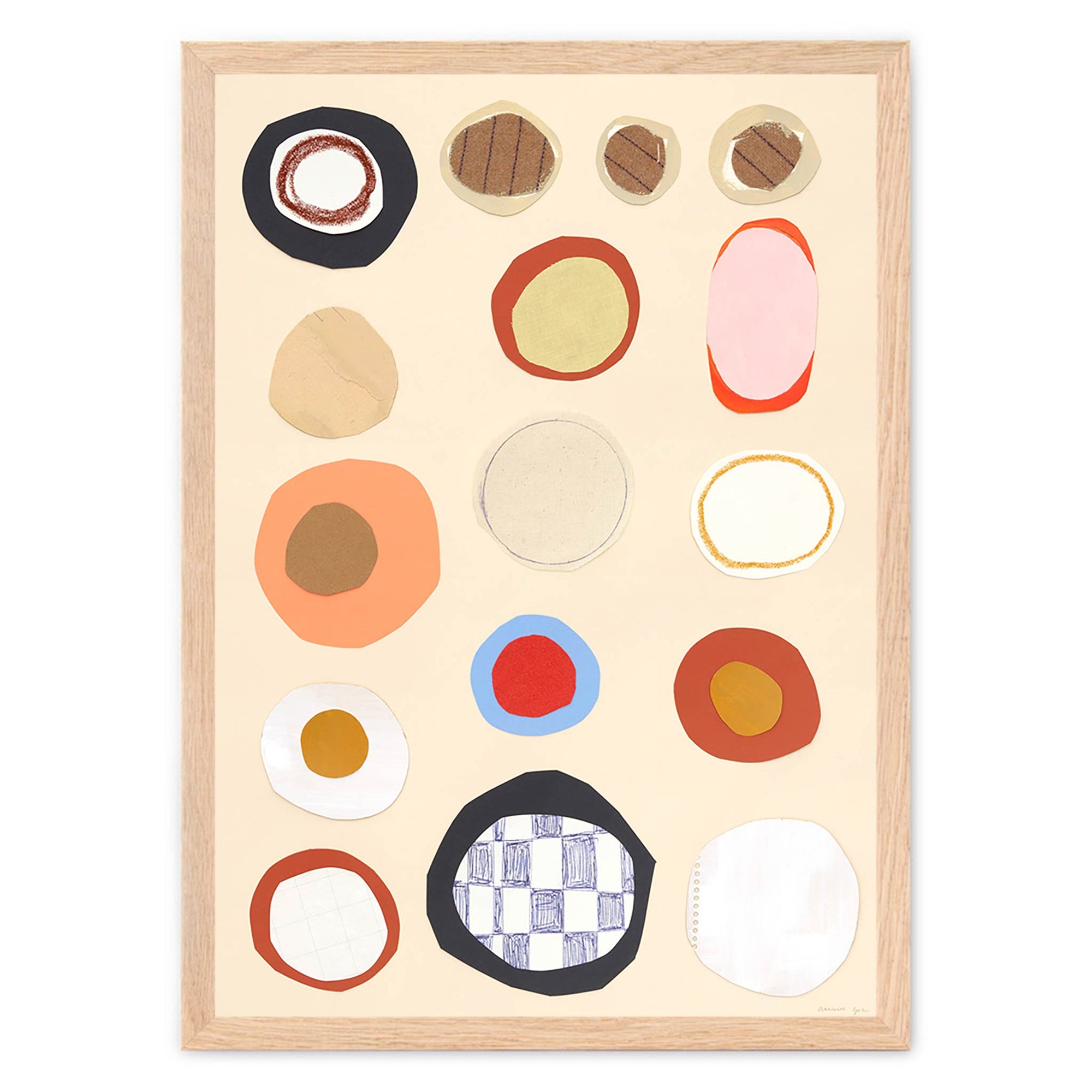 Atelier Cph（アトリエ・シーピーエイチ）は、デンマーク・コペンハーゲンを拠点とするデザインスタジオ兼アートブランドです。ミニマルで構築的なビジュアルを特徴とし、抽象アートやコラージュを中心としたアートポスターを多数手がけています。北欧デザインらしい洗練された感性とバランスの取れた構成美が魅力で、リビング、寝室、書斎、オフィスなど、あらゆる空間に調和と静けさをもたらします。幾何学的なモチーフを用いたアートは、ギャラリーウォールやモダンインテリアのアクセントにも最適。高品質な紙と印刷による仕上がりで、インテリアとしての完成度も高く評価されています。北欧アートポスター、現代アート、ミニマルデザイン、韓国インテリアなど、幅広いスタイルにマッチするスタイリッシュなアートを探している方におすすめです。