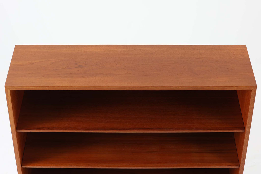 スモールブックシェルフ チーク材 北欧家具ビンテージ – CHLOROS