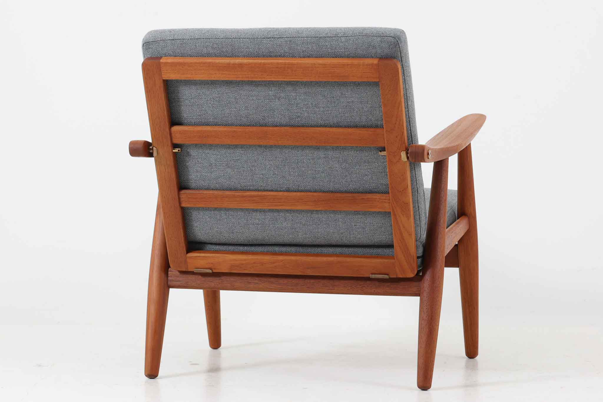 Hans J.Wegner（ハンス・J・ウェグナー） GE270 シングルソファ チーク