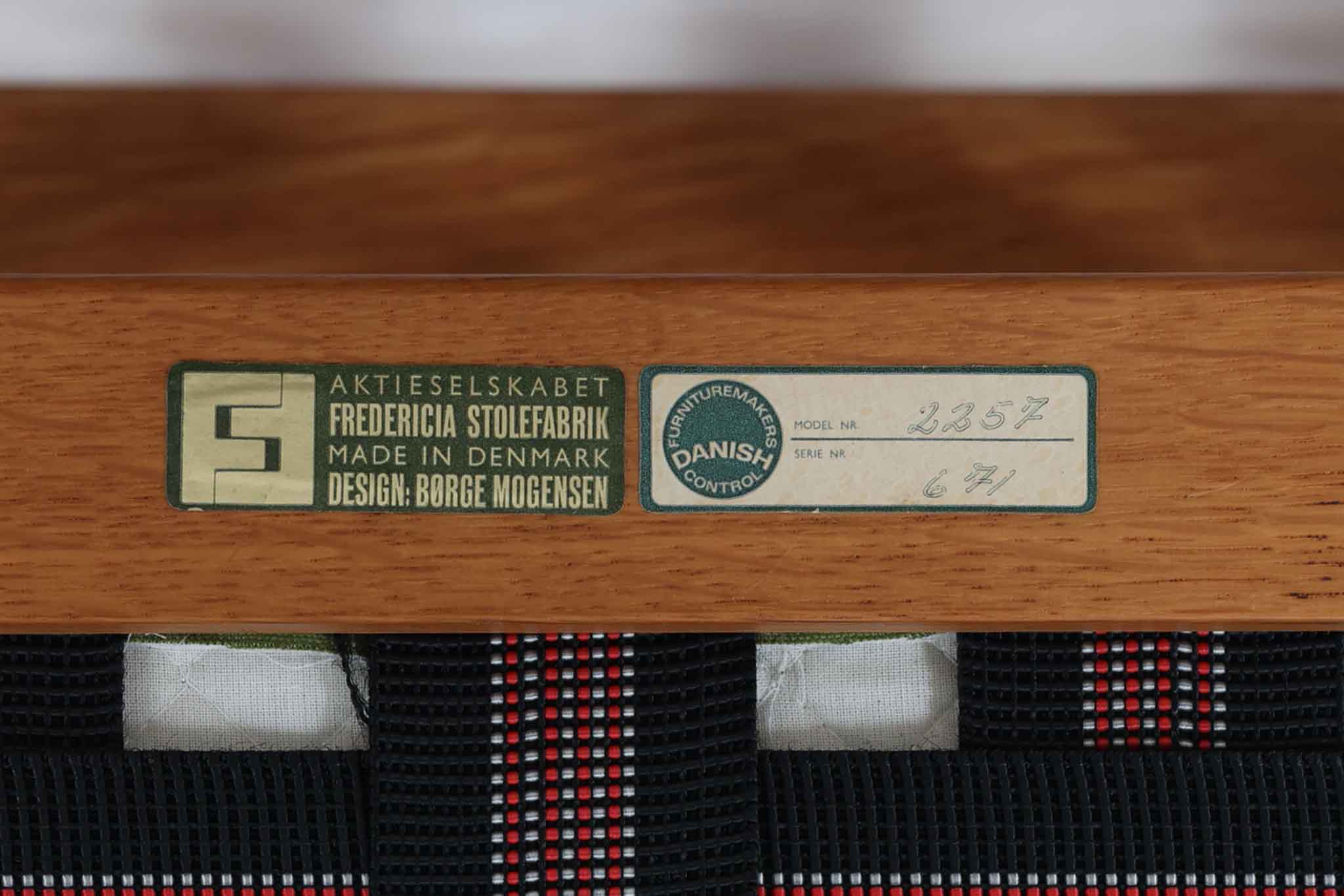 Borge mogensen(ボーエ・モーエンセン) model 2257 イージーチェア