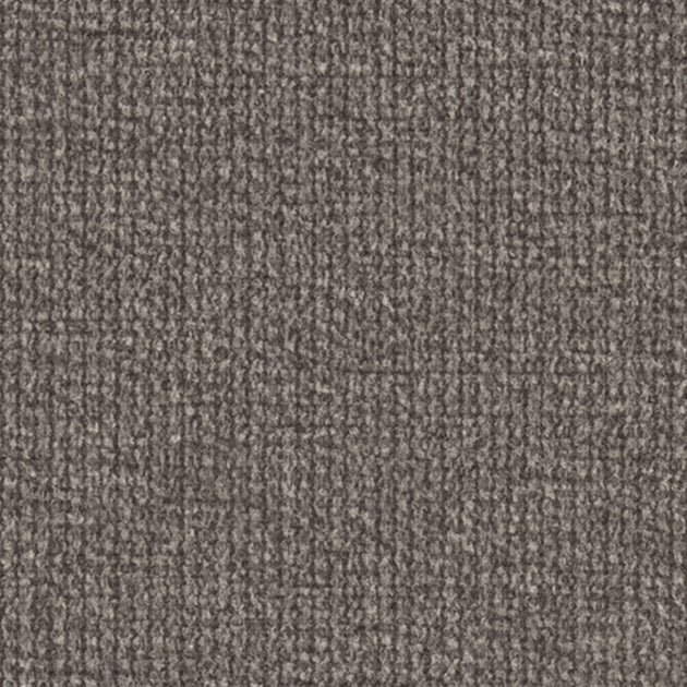 Bm73チェアは、Børge mogensen（ボーエ・モーエンセン）がデザインした、直線を基調とした端正なフォルムが魅力の一品です。本体には良質なマホガニー材が使用され、要所に曲線を取り入れることで、シンプルながらも洗練された印象を与えています。アーム付きのデザインは快適な座り心地を提供し、特にアーム先端の繋ぎ目は細部までこだわりを感じさせるデザインポイントです。脚部に大きめのあたり傷があるため、その点を考慮した価格となっております。傷がある部分も味わいとして捉えることができ、ビンテージ品の一環としてご理解いただければと思います。