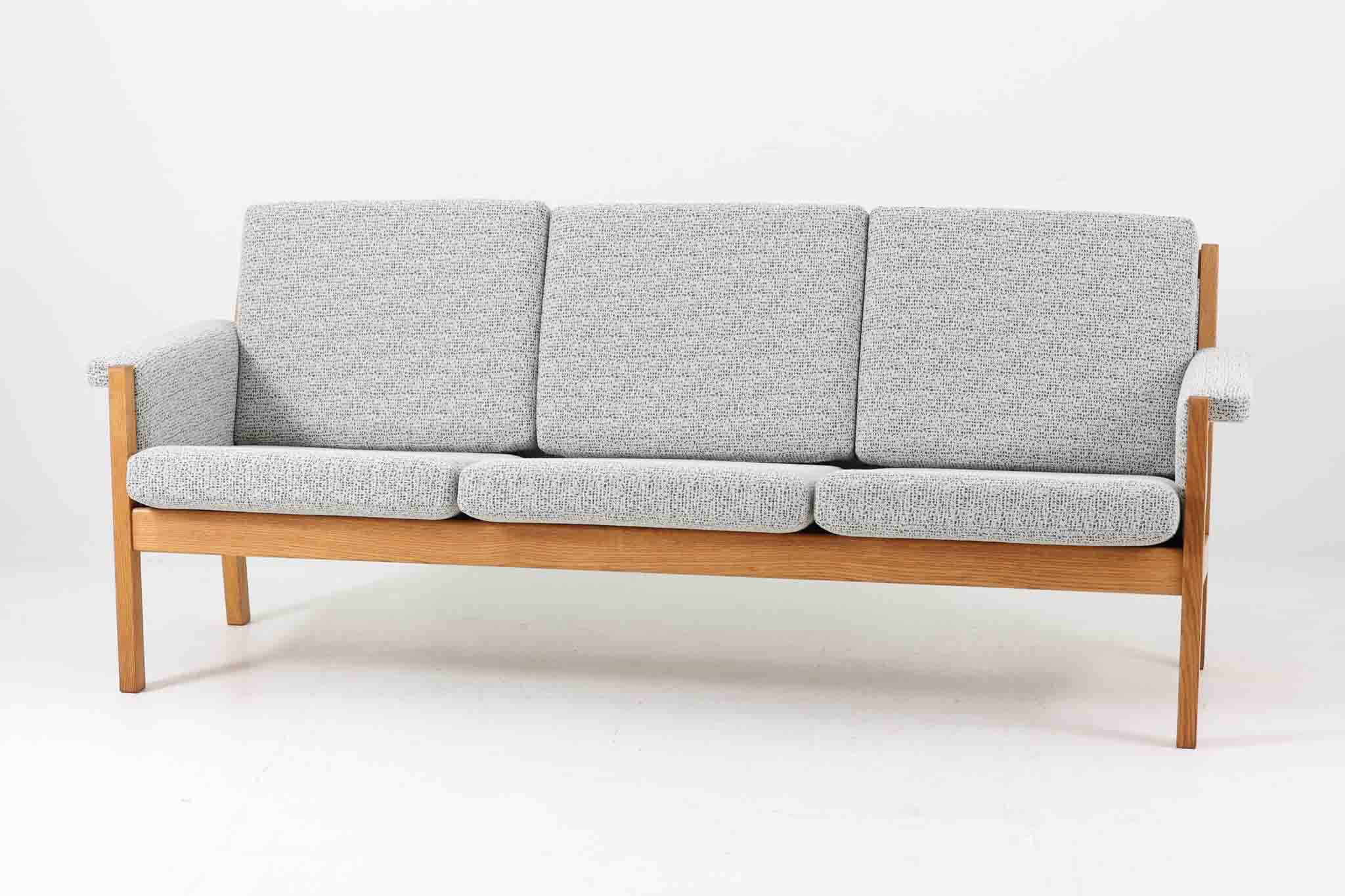 Hans J.Wegner(ハンス・J・ウェグナー) GE50 トリプルソファ/3人掛け