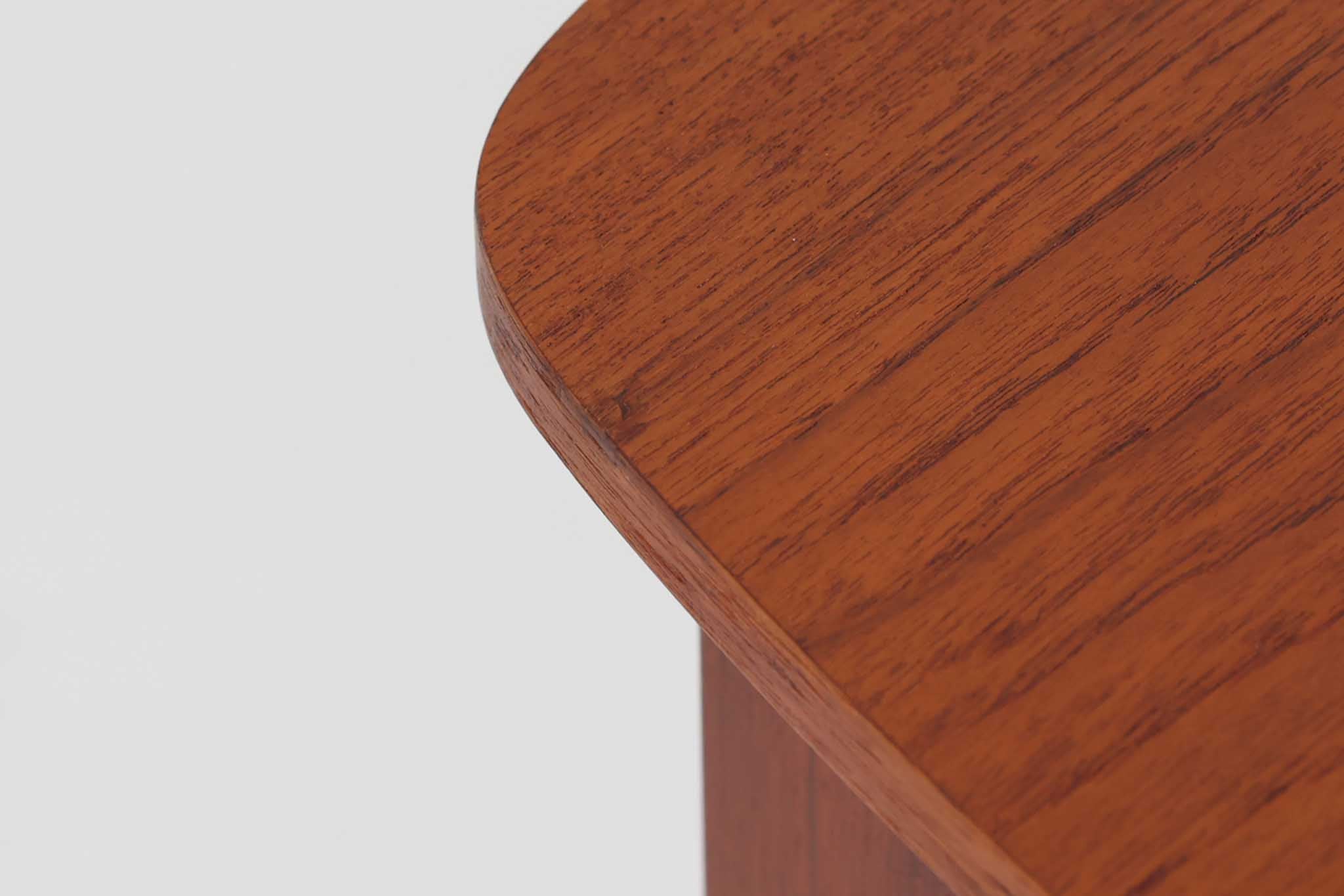 キドニーデスク チーク材 北欧家具ビンテージ – CHLOROS