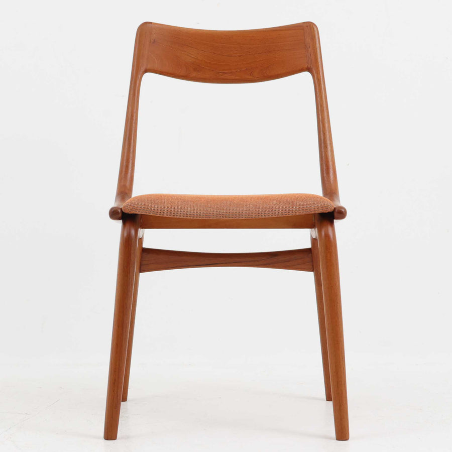 北欧ビンテージ家具チェア・スツール | 快適な座り心地と