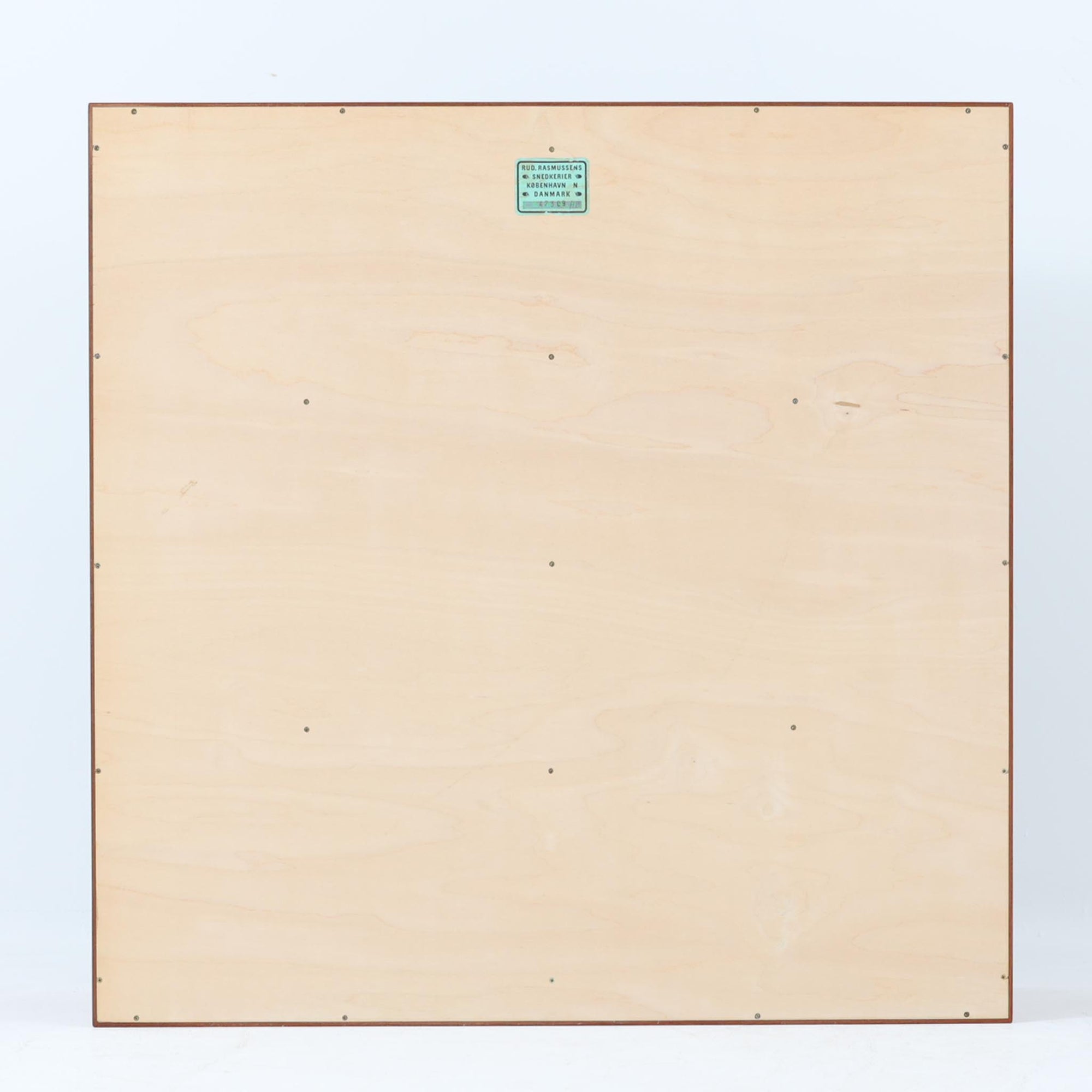 北欧より買い付けた「Mogens Koch」によってデザインされたブックシェルフです。キャビネットやシェルフを組み合わせて使用するためにデザインされた物で、デンマーク家具最高峰のユニットシェルフと言われています。良質なマホガニー無垢材が使用されています。