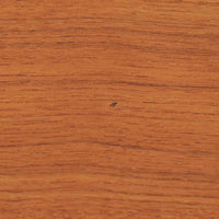 デンマーク製のネストテーブルで、温かみのあるチーク材を用いた北欧ビンテージらしい一品です。サイズ違いの3台が美しく収まり、細く伸びたテーパードレッグや柔らかな面取りが職人技を感じさせます。来客時のサブテーブルやソファ横のサイド使いなど多用途に活躍し、経年による深い色艶が空間に上質な存在感を添えます。