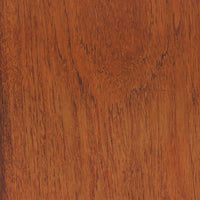 Hans J. Wegnerがデザインし、Fritz Hansen社より発表されたFH4103チェアは、三角形に近い座面と滑らかな曲線を描く笠木が特徴の北欧ビンテージ家具です。フレームには堅牢なオーク材、座面には温かみあるチーク材を組み合わせ、素材のコントラストが美しいバランスを生み出しています。彫刻的なフォルムながら軽やかで実用的な構造は、ダイニングチェアとしてはもちろん、空間のアクセントピースとしても存在感を放ちます。経年による木肌の深い風合いが、ビンテージならではの魅力を引き立てています。