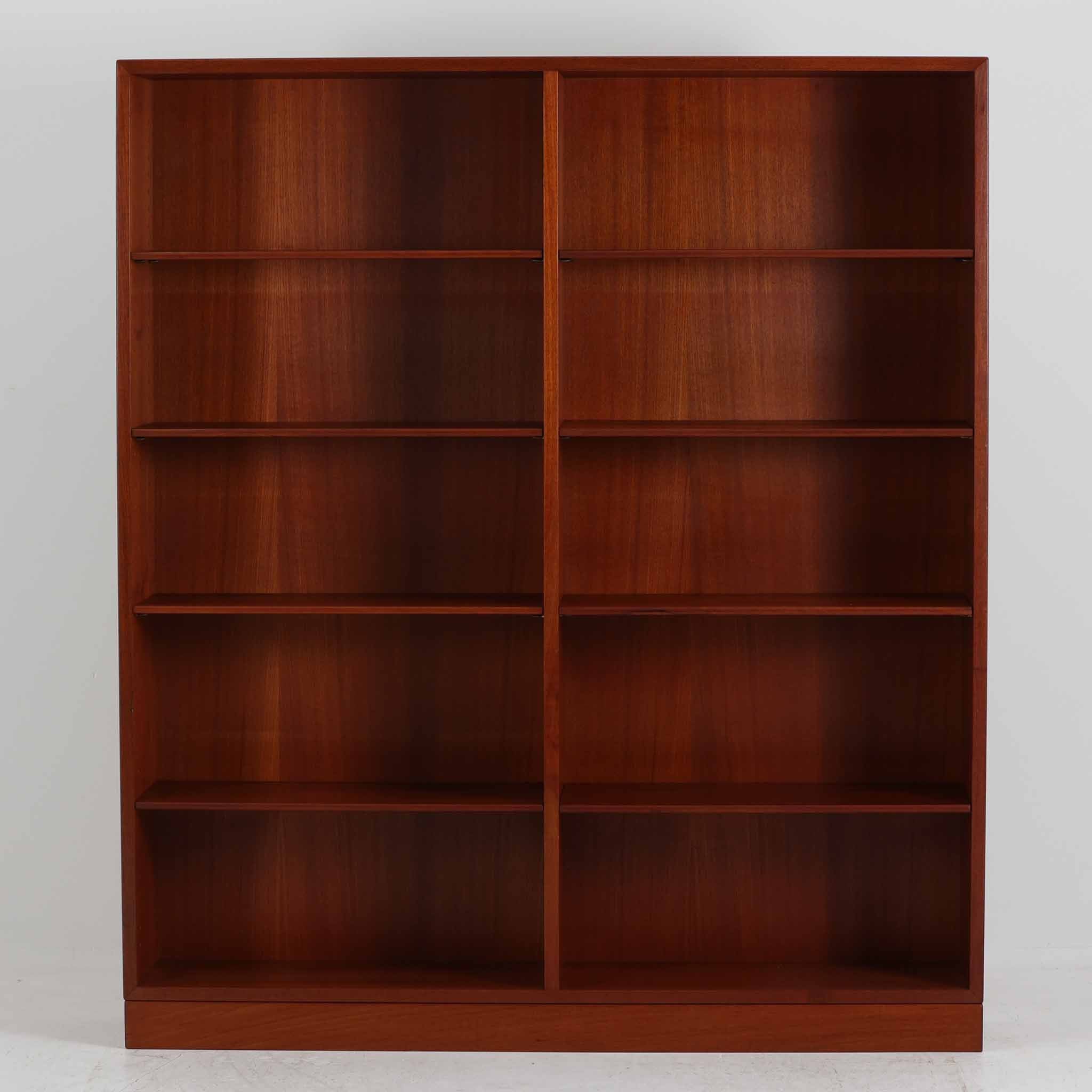 北欧ビンテージ家具ブックシェルフ | スタイリッシュで使い勝手の良い