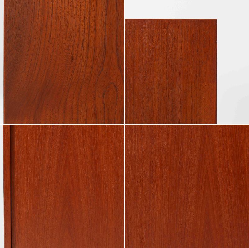 チーク材とビーチ材を組み合わせた北欧ビンテージのローボードで、直線的で端正なフォルムの中に素材の表情が美しく表れた一台です。引き戸仕様の前面は空間をすっきりと見せ、コンパクトなサイズ感ながら内部は左右に分かれた収納構造で、オーディオ機器や書類、小物類まで整理しやすい設計です。脚付き構造による軽やかな佇まいと、経年によって深みを増した木肌の風合いが、当時の丁寧なつくりとビンテージならではの存在感を感じさせ、リビングや書斎、寝室の収納家具として幅広く活躍します。