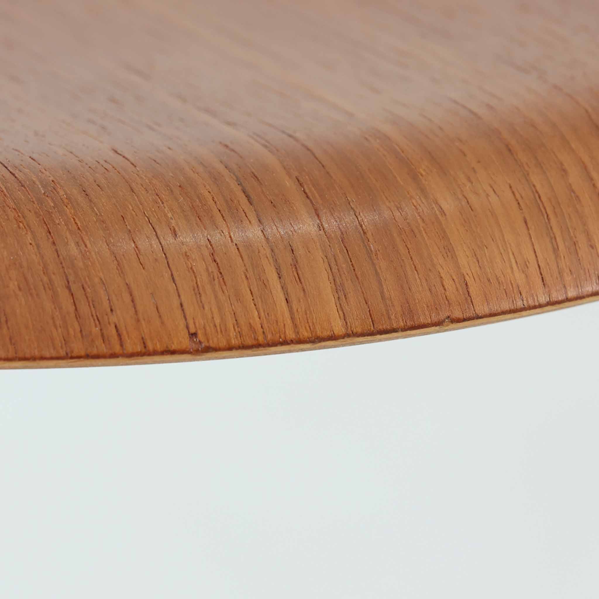 Arne Jacobsen ドットスツール 3本脚 チーク×スチール Fritz Hansen