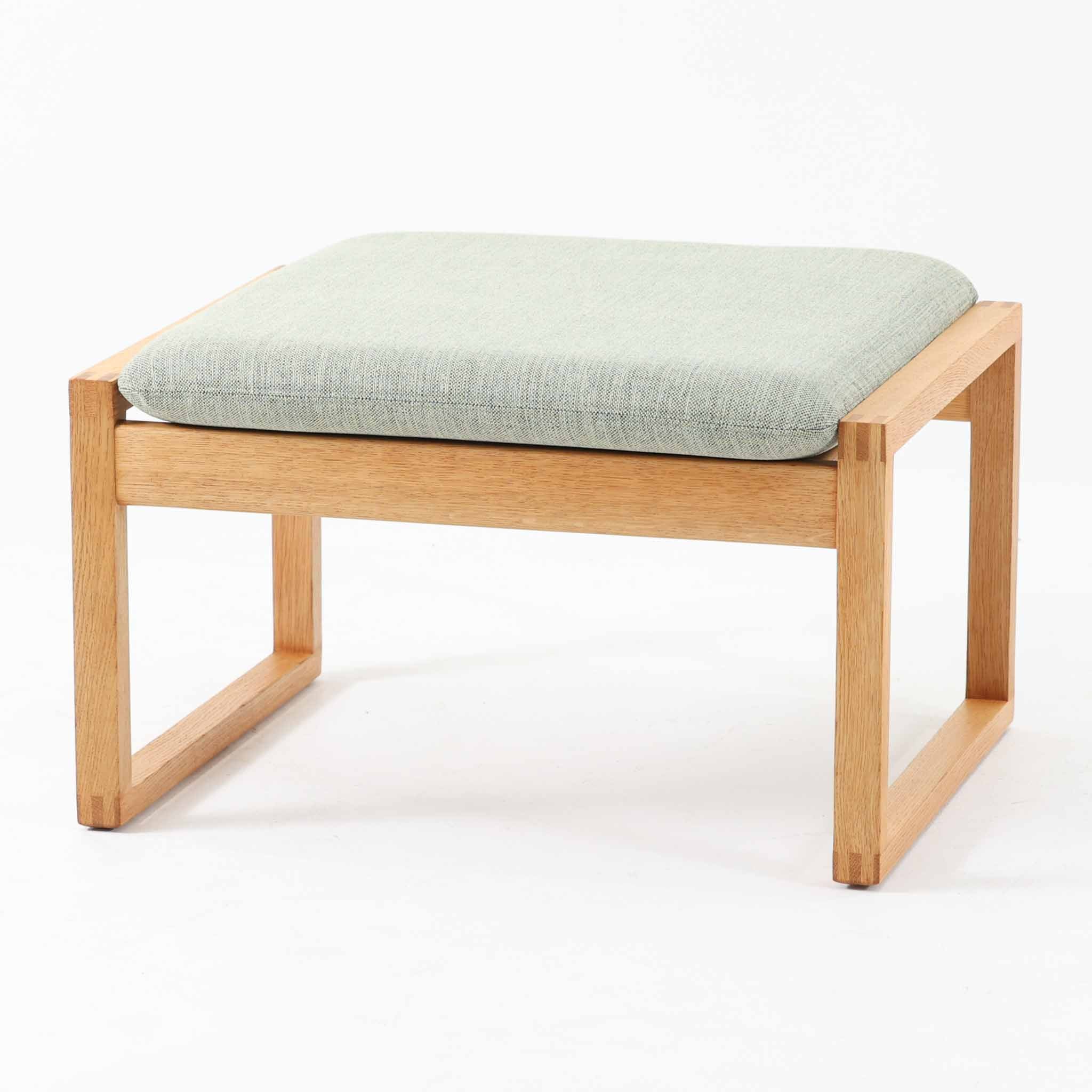 北欧ビンテージ家具ソファ | 快適な座り心地と美しいデザインが魅力の