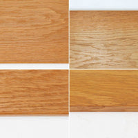 Borge Mogensenがデザインし、Karl Andersson & Sonerが製作した幅135cmのブックシェルフです。上質なオーク材を用いた無駄のない直線的な構成が特徴で、中央の仕切りにより整然とした収納を実現しています。固定棚による堅牢な構造は、日常使いの書籍や資料をしっかりと支え、空間に落ち着いた存在感をもたらします。素材の質感を活かした端正な佇まいは、リビングや書斎、オフィスにも自然に馴染み、北欧ビンテージならではの実直な美しさと経年変化の魅力を感じられる一品です。