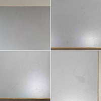 Alvar Aaltoがデザインし、Artekが製作したモデル81Aのダイニングテーブルです。バーチ材の柔らかな木肌とアアルトを象徴するLレッグの曲木構造に、落ち着いたリノリウム天板を組み合わせた、機能美あふれる北欧デザインの名作。幅150cmのゆとりあるサイズは4～6人でのダイニング使用に適しており、ワークスペースやミーティングテーブルとしても活躍します。経年により深みを増した木部の艶やかな風合いと、使い込まれた天板の味わいがビンテージならではの魅力を高め、Artekオリジナルならではの普遍的なデザイン性と希少性が空間に上質な存在感をもたらします。