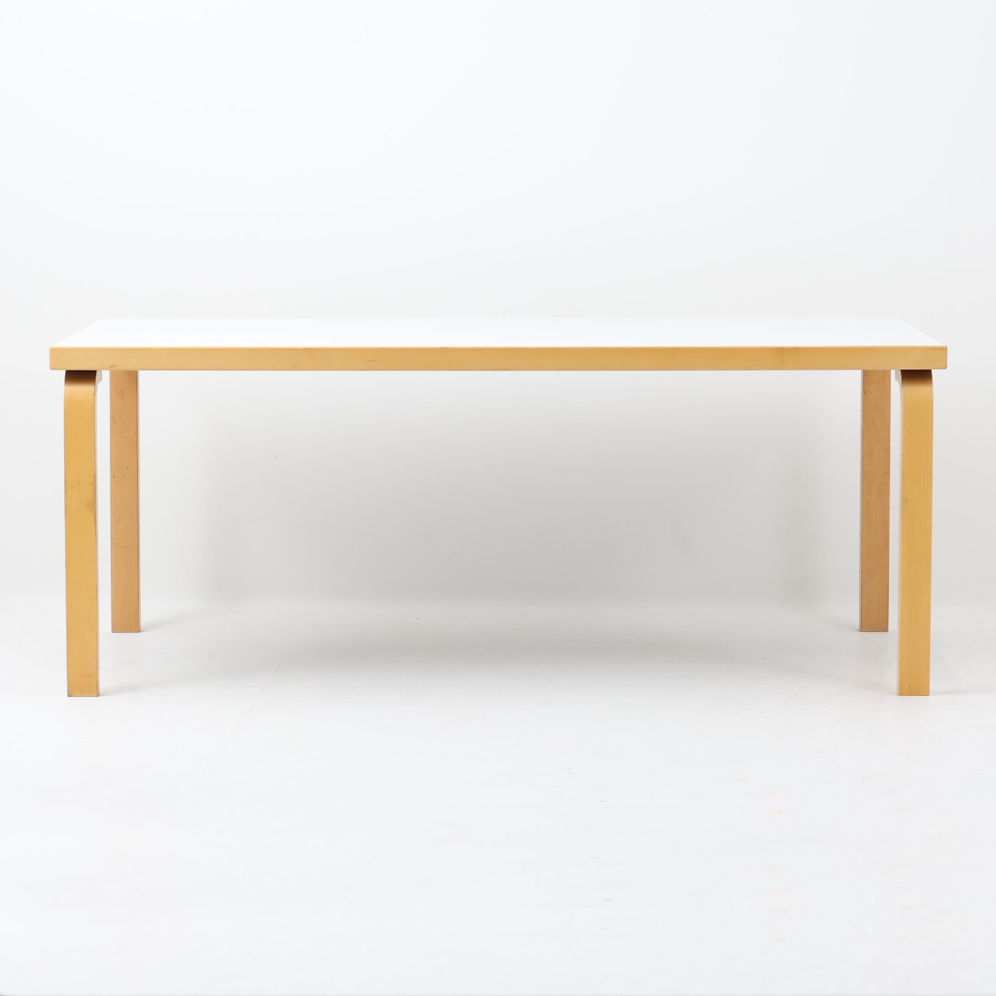 Alvar Aalto ダイニングテーブル リノリウム 幅182cm Artek アルヴァ