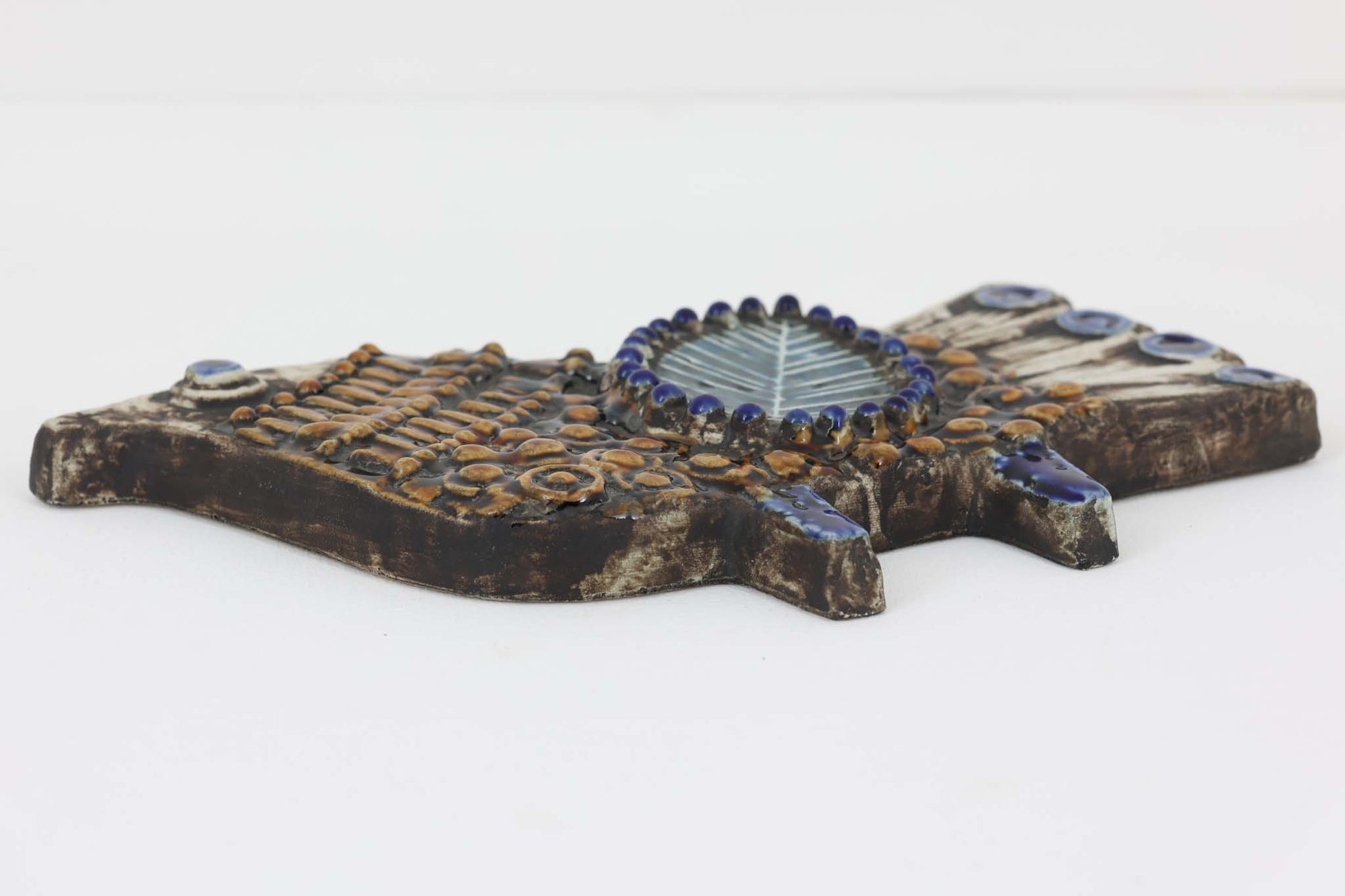 Lisa Larsonの陶板VAGGPLATTORシリーズのFagelです。1963年から1972年にかけて製造されたお品物です。