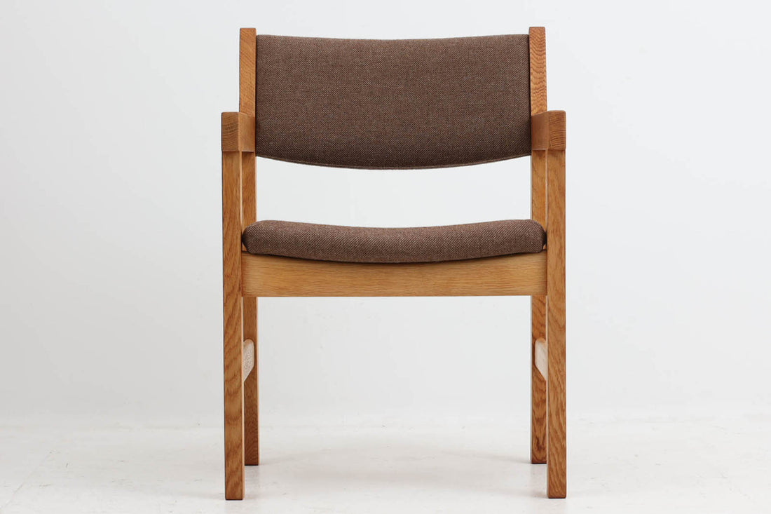 北欧家具ビンテージ　アームチェア　オーク材　Hans J.Wegner（ハンス・J・ウェグナー）　GETAMA/ゲタマ
