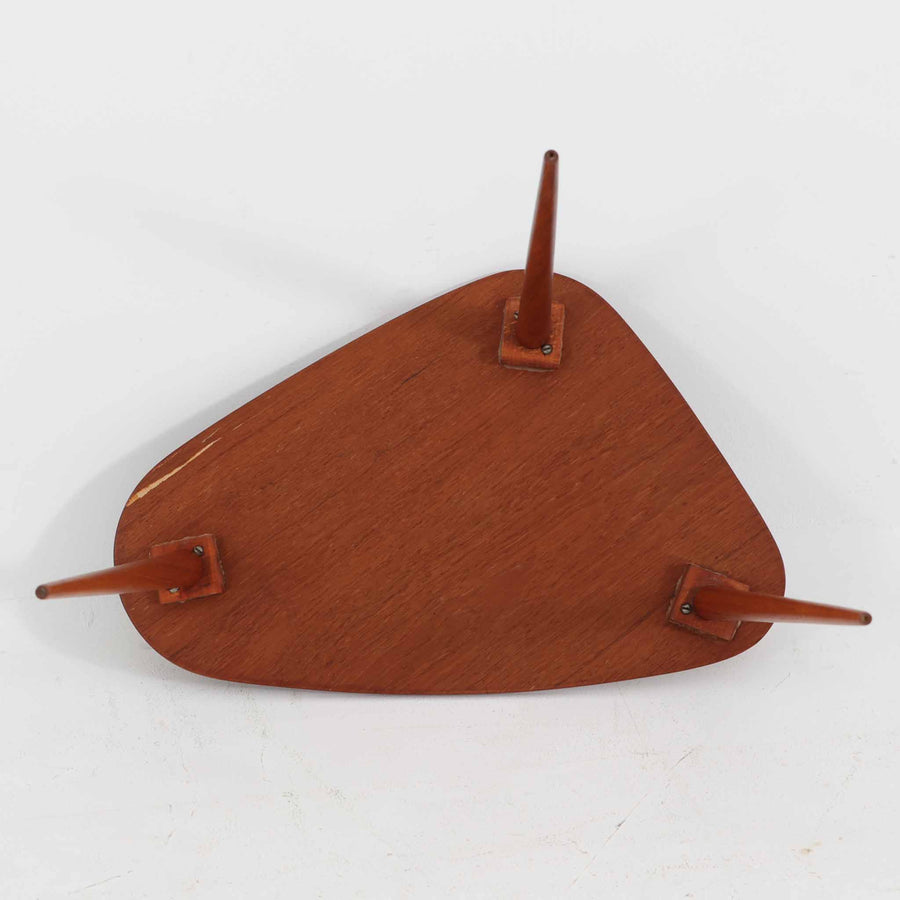 サイドテーブル 3本脚 チーク 幅39cm デンマーク製 北欧ビンテージ家具/DK19171