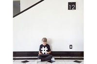 「Nor-Folk」はイギリスに住む夫婦が、子育てを楽しもうと考えて立ち上げたブランドです。シンプルでモノトーンな雰囲気が魅力的。可愛らしくてユニークなデザインなのでお祝いのプレゼントにも最適です。